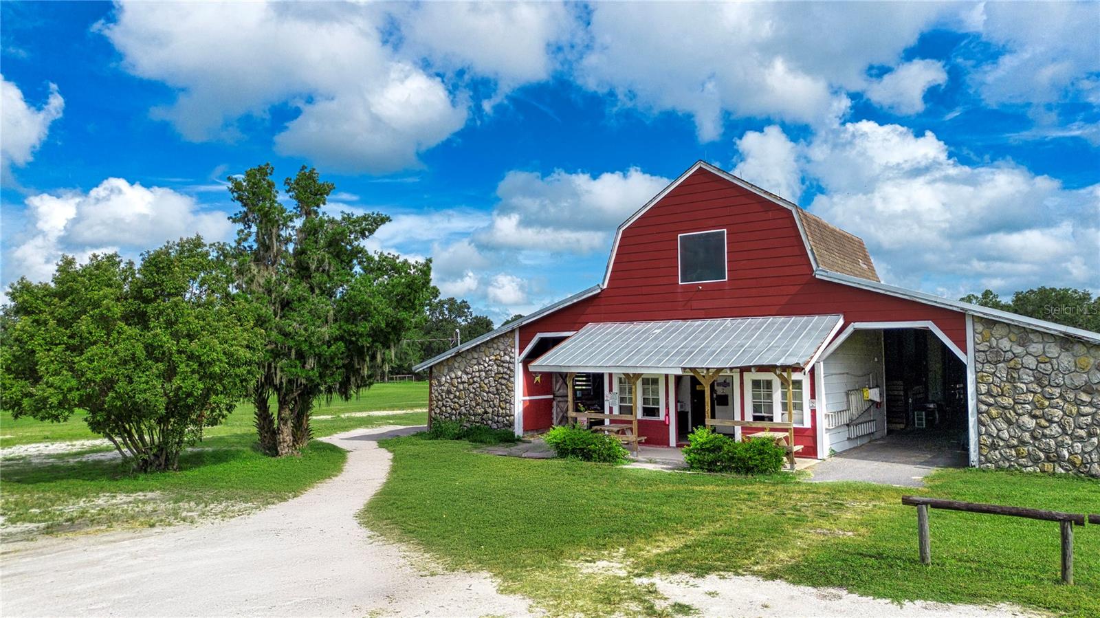 Red Barn at the Sundance Stables