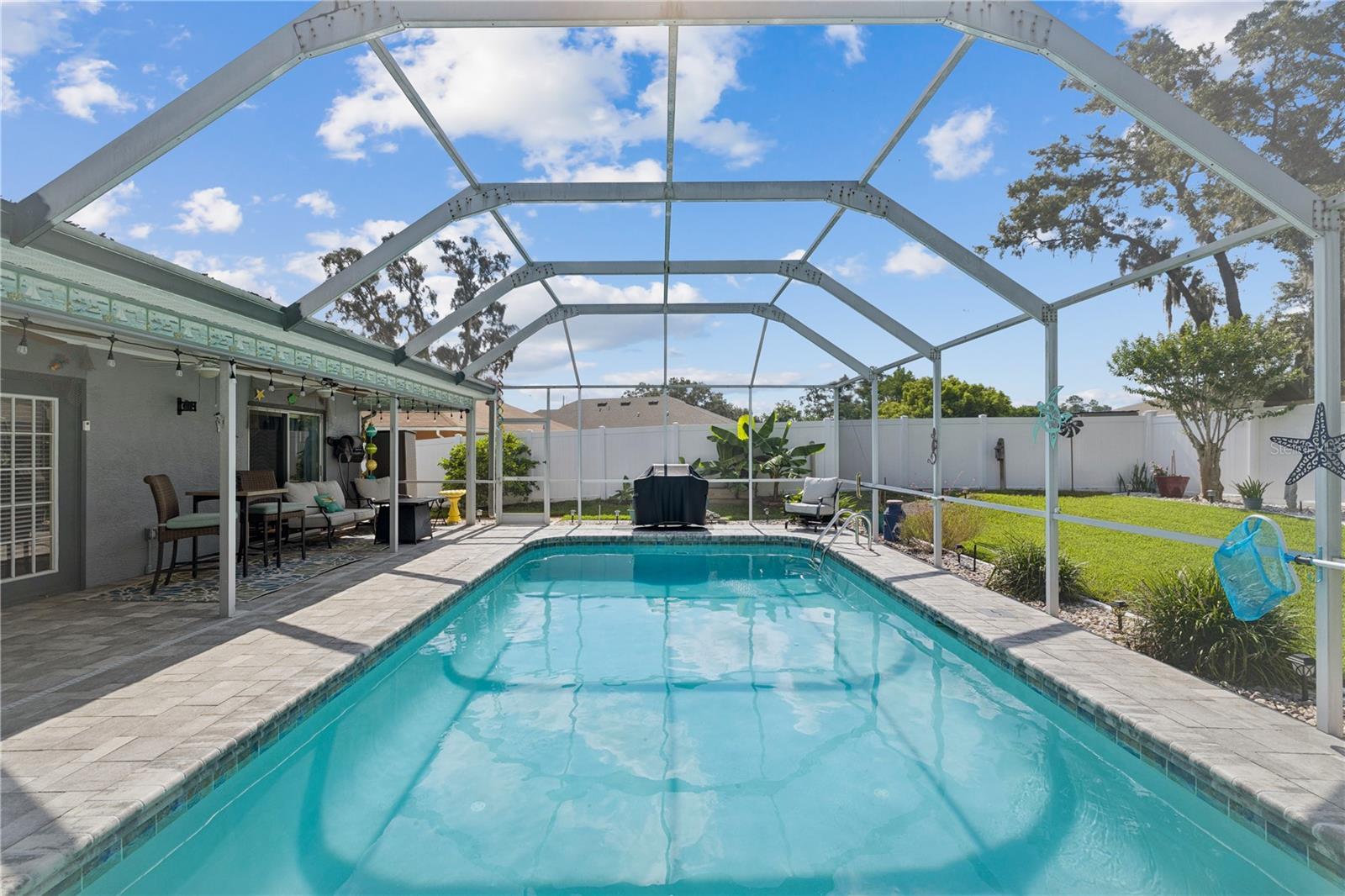 Decorative Privacy Screen