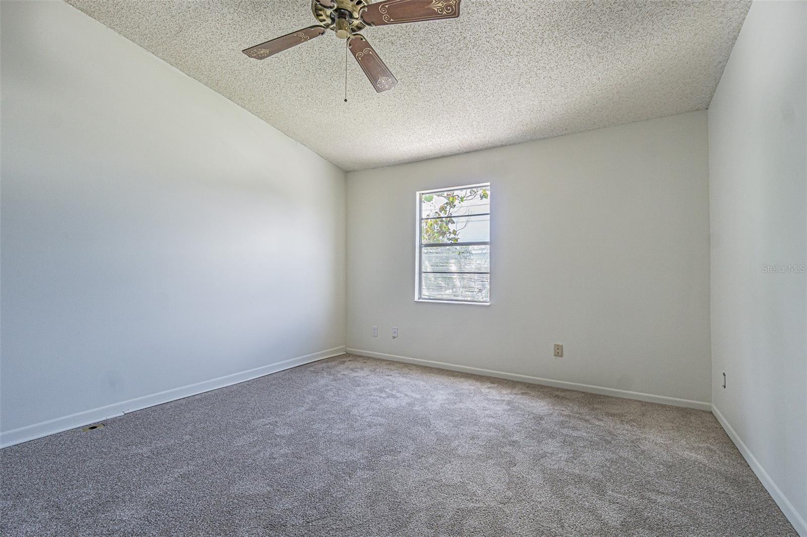 Owner's Suite on 3rd floor. Brand new carpet and paint.