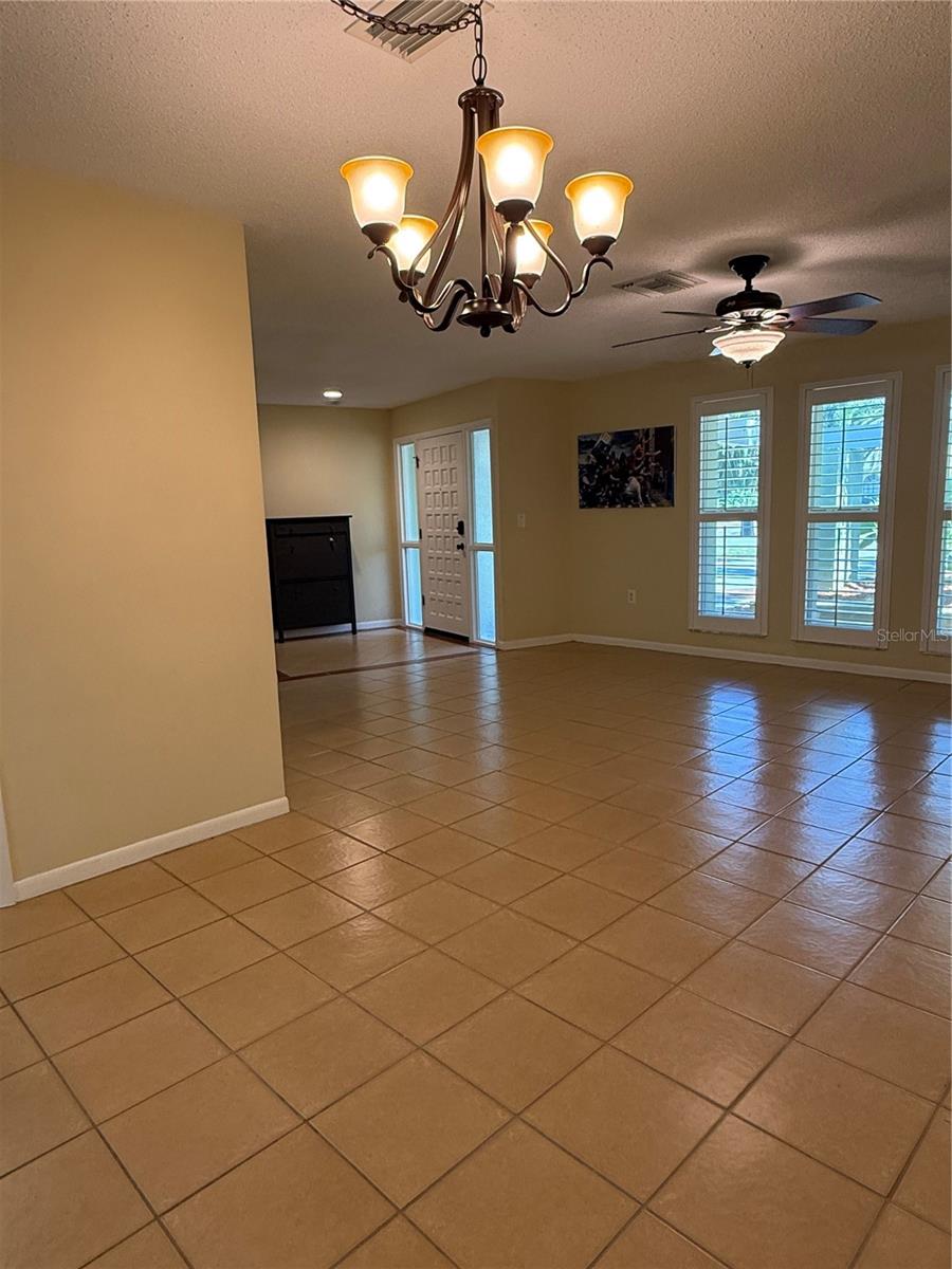 Loving Room & Dining Room