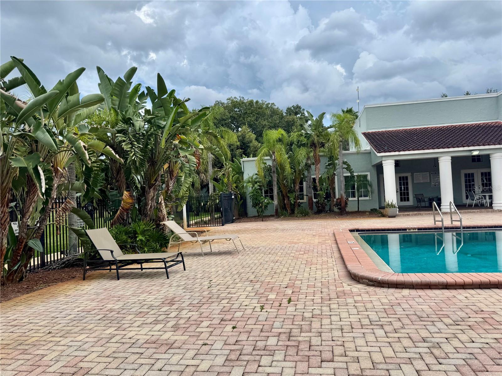 L4954908