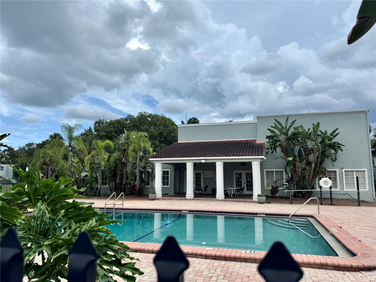 L4954908