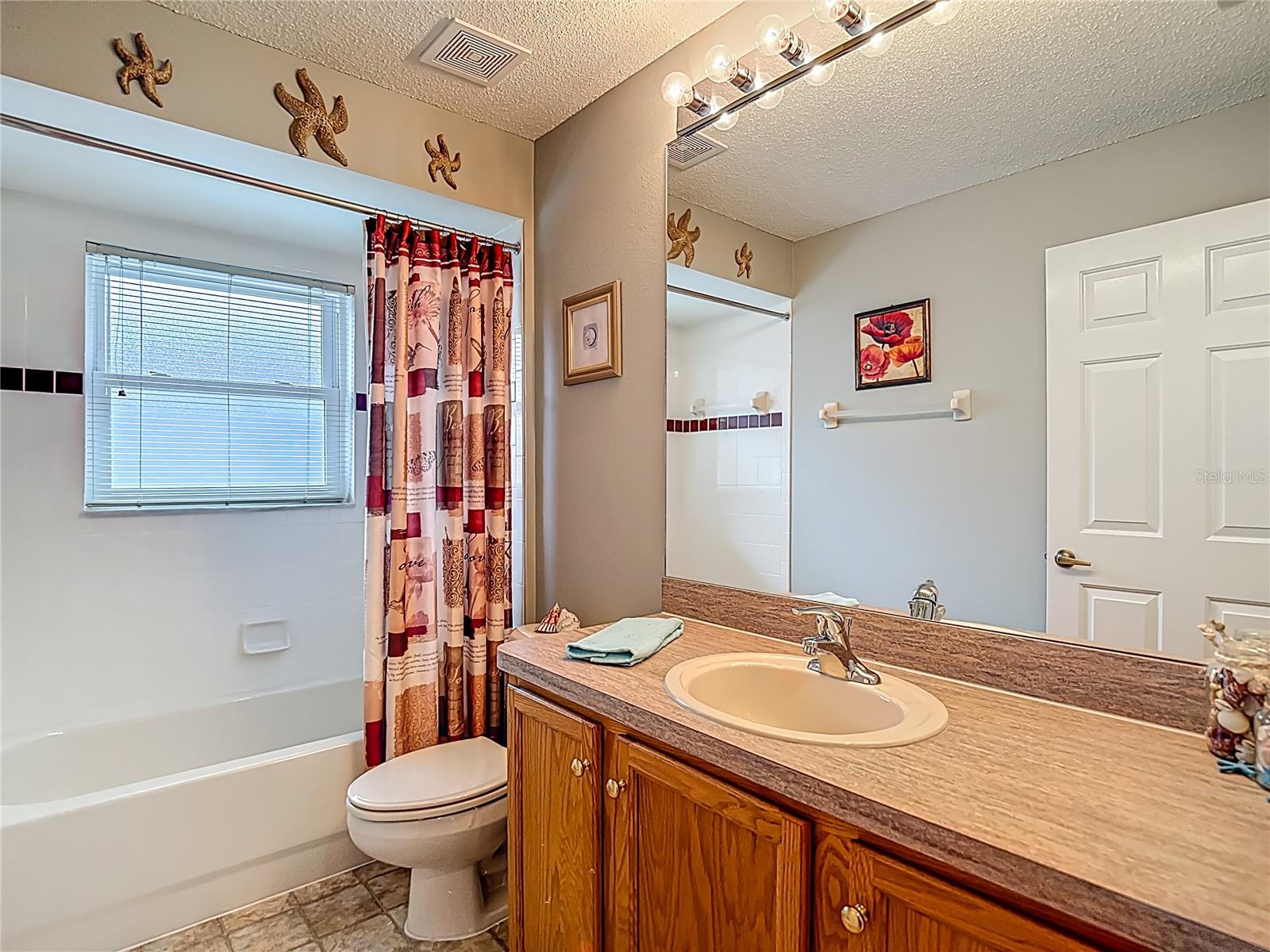 Secondary Bathroom.