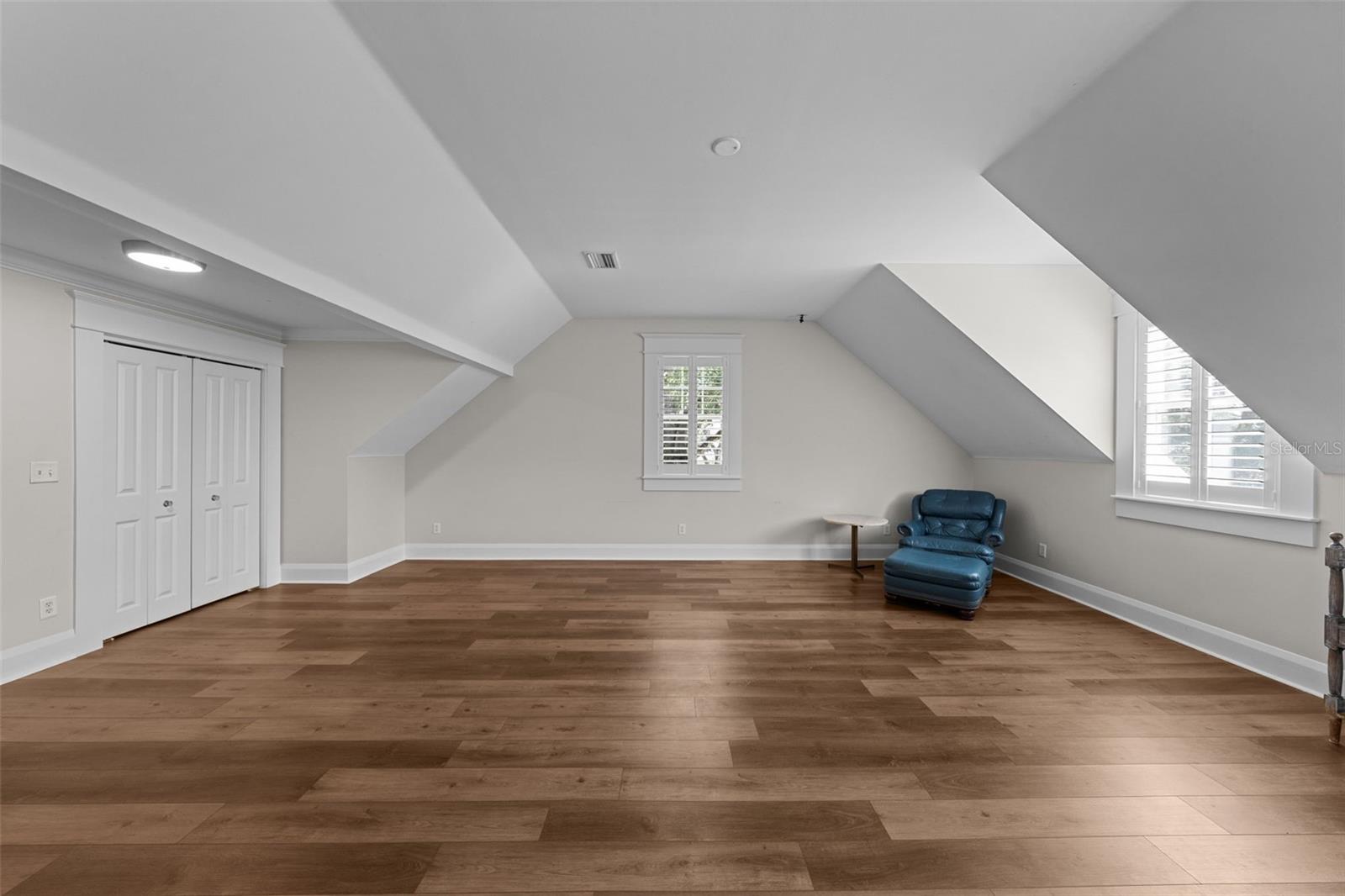Bonus room could be 6th bedroom if needed