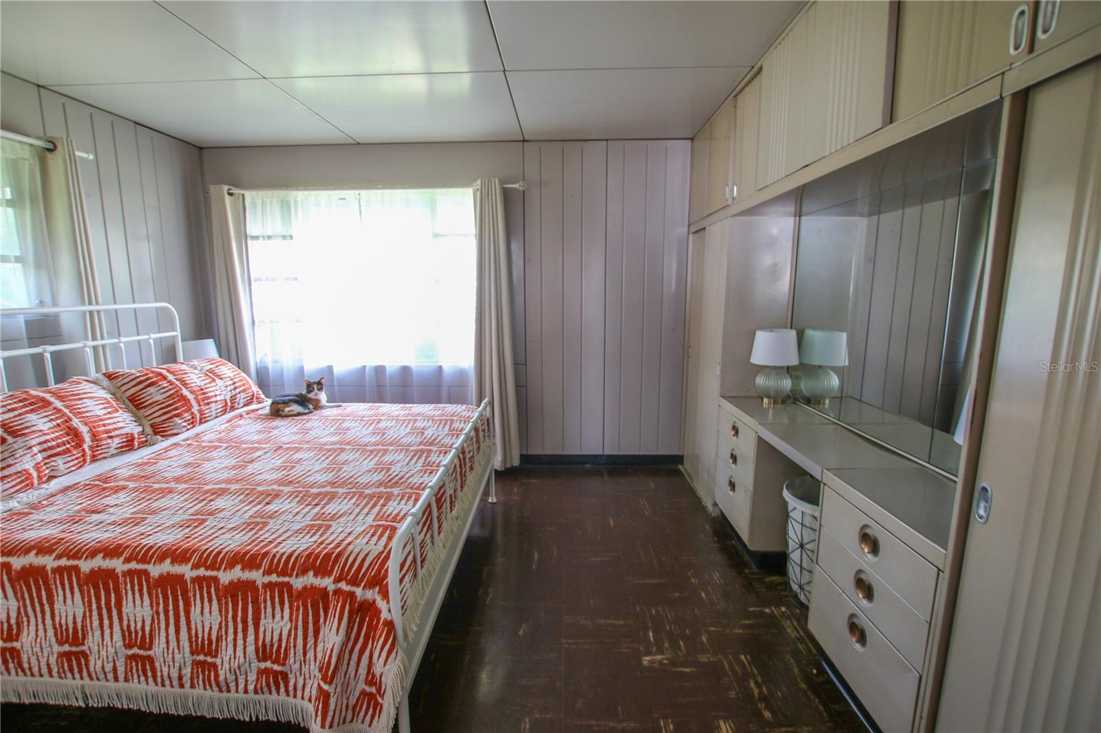 Built ins everywhere!