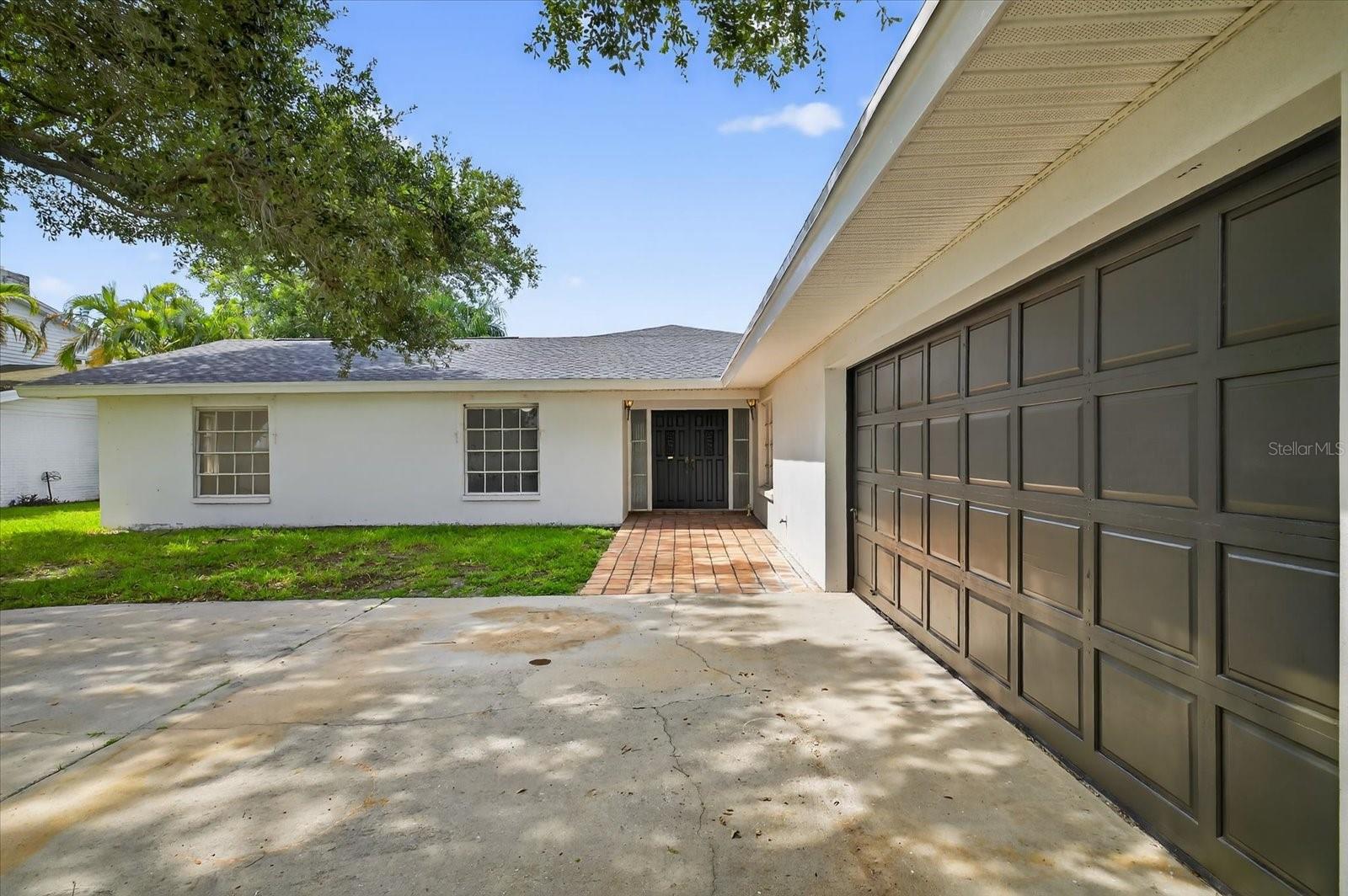 Oversized 2 Car Garage with Bathroom