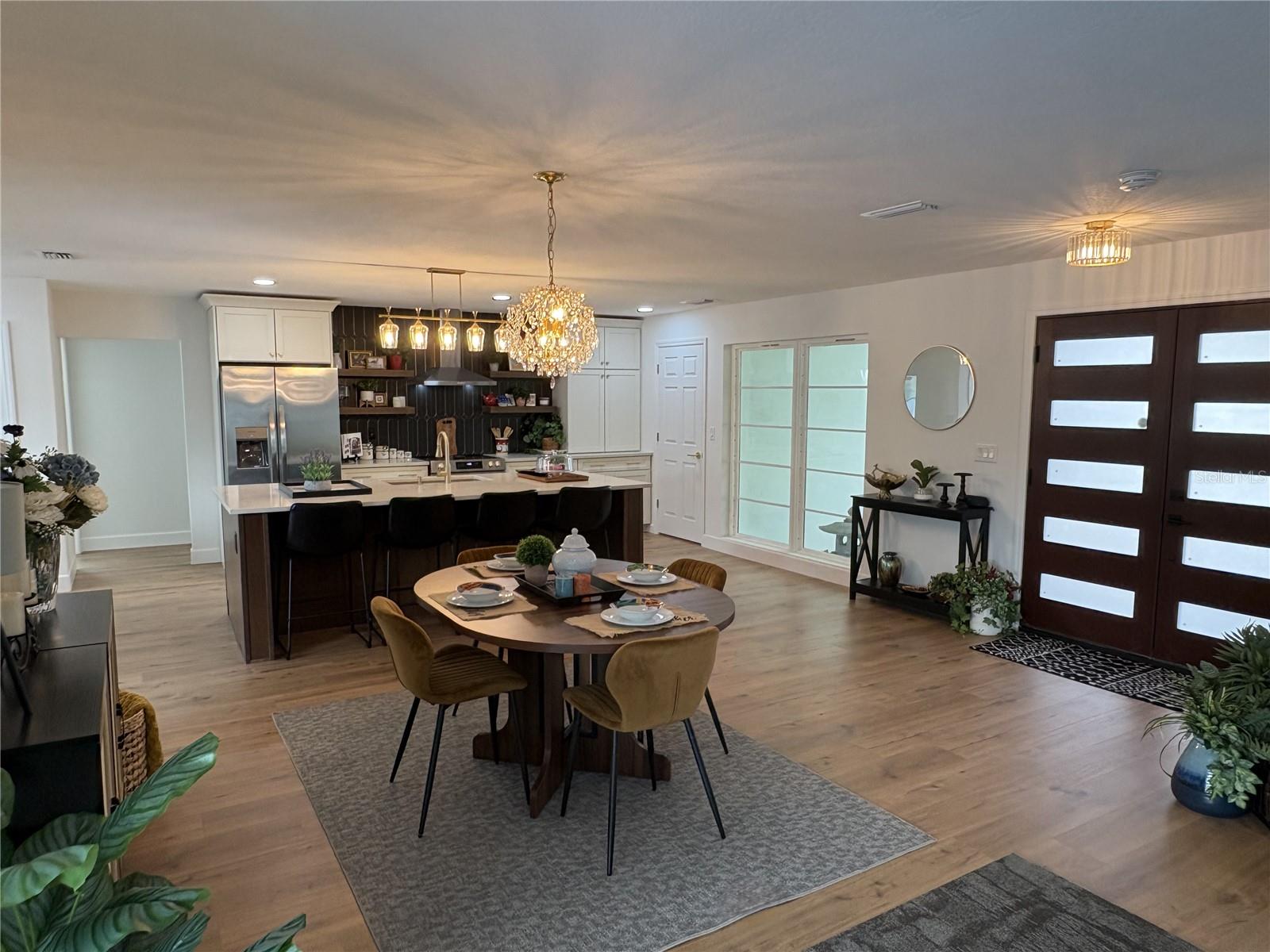 More expansive windows in kitchen