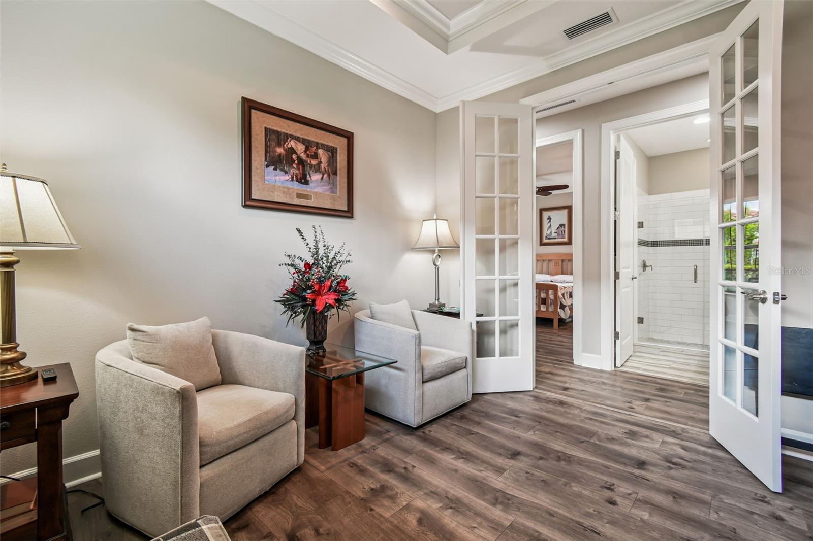 Tray ceiling