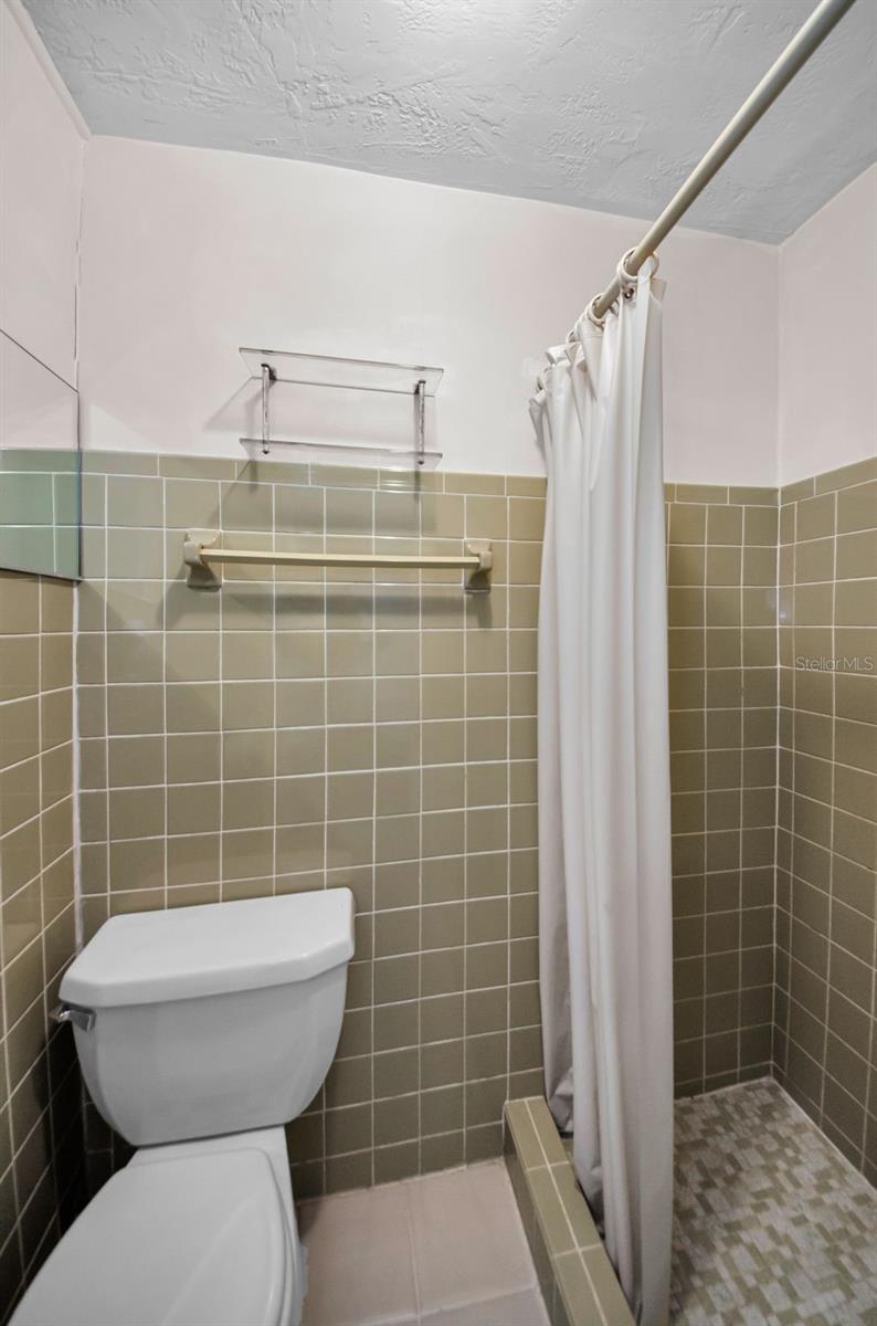 airconditioned garage bathroom