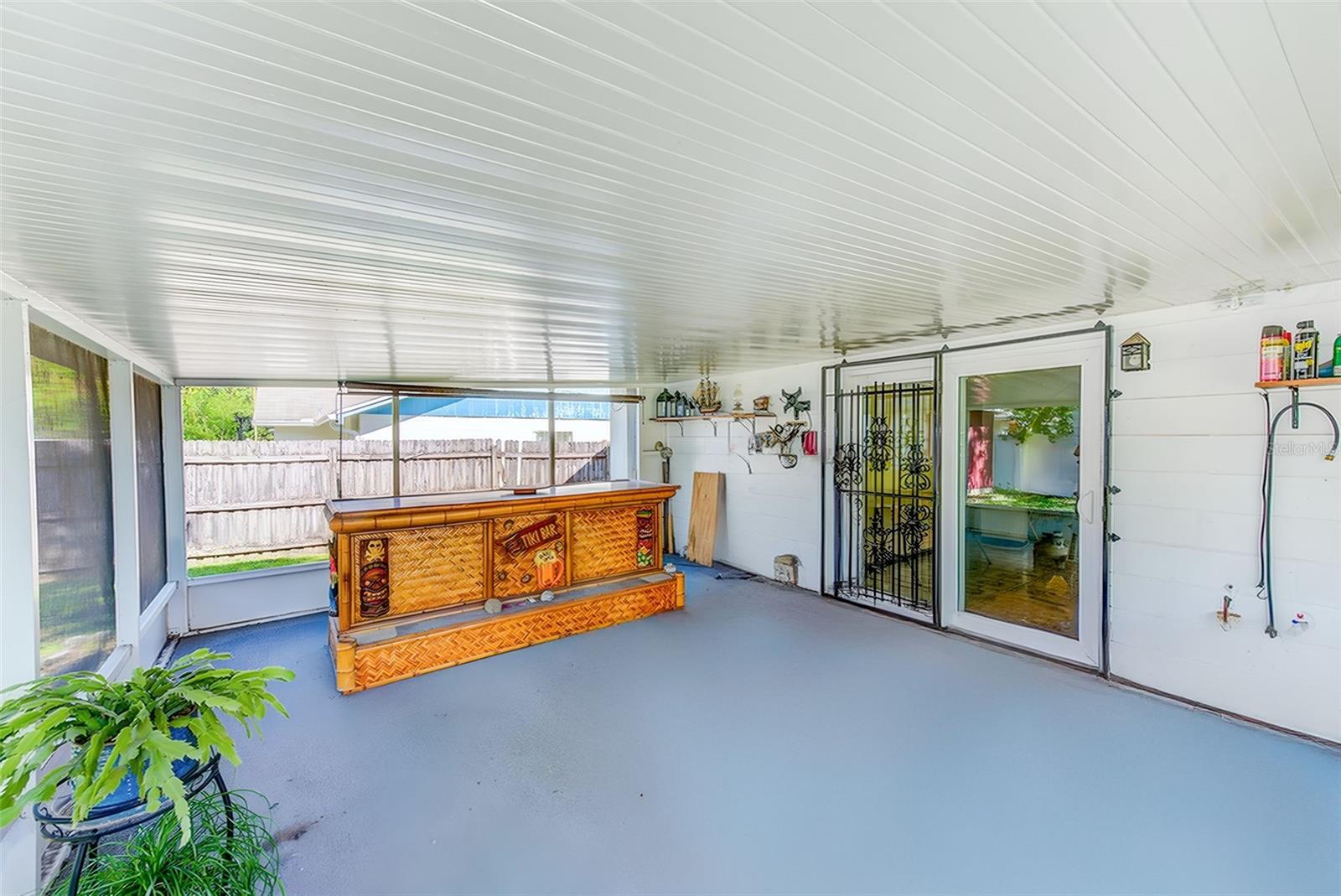 SCREEN LANAI
