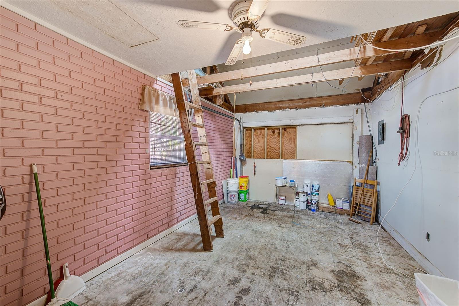 GARAGE WITH STORAGE LOFT