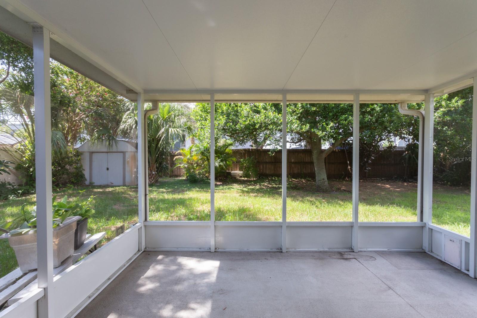 Lanai 01/2021