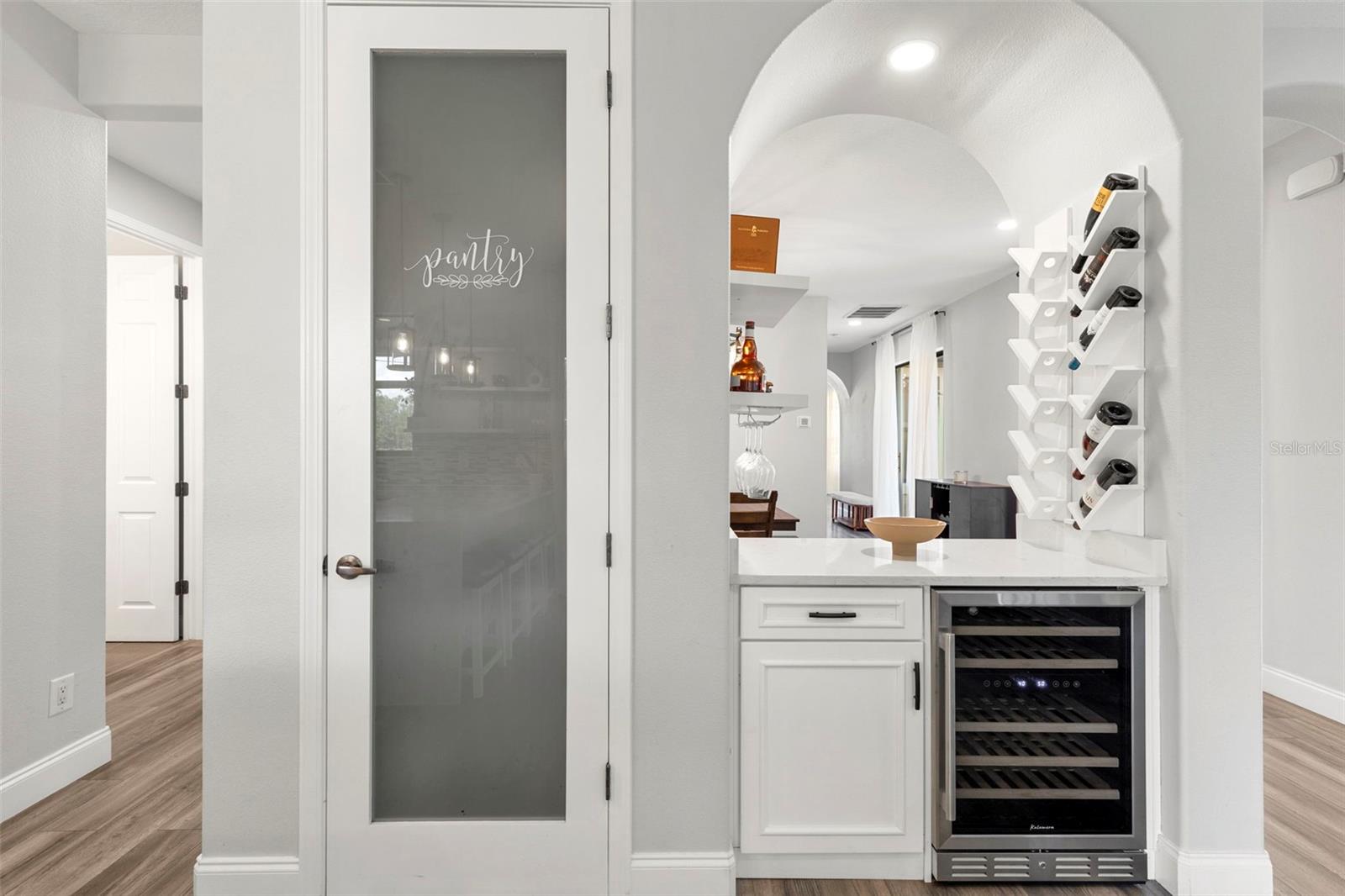 Pantry/Dry Bar
