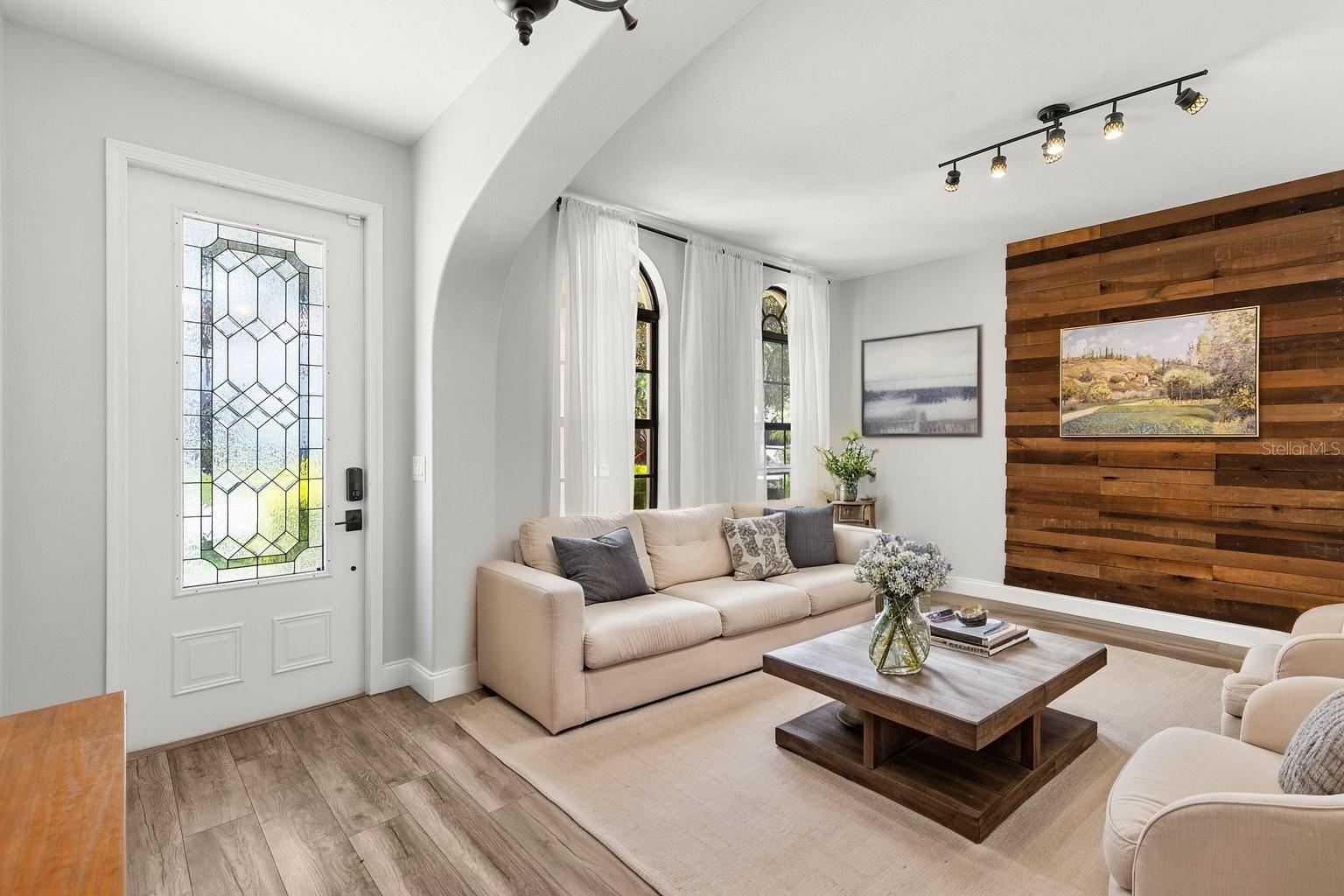 Virtually Stage-Living Room