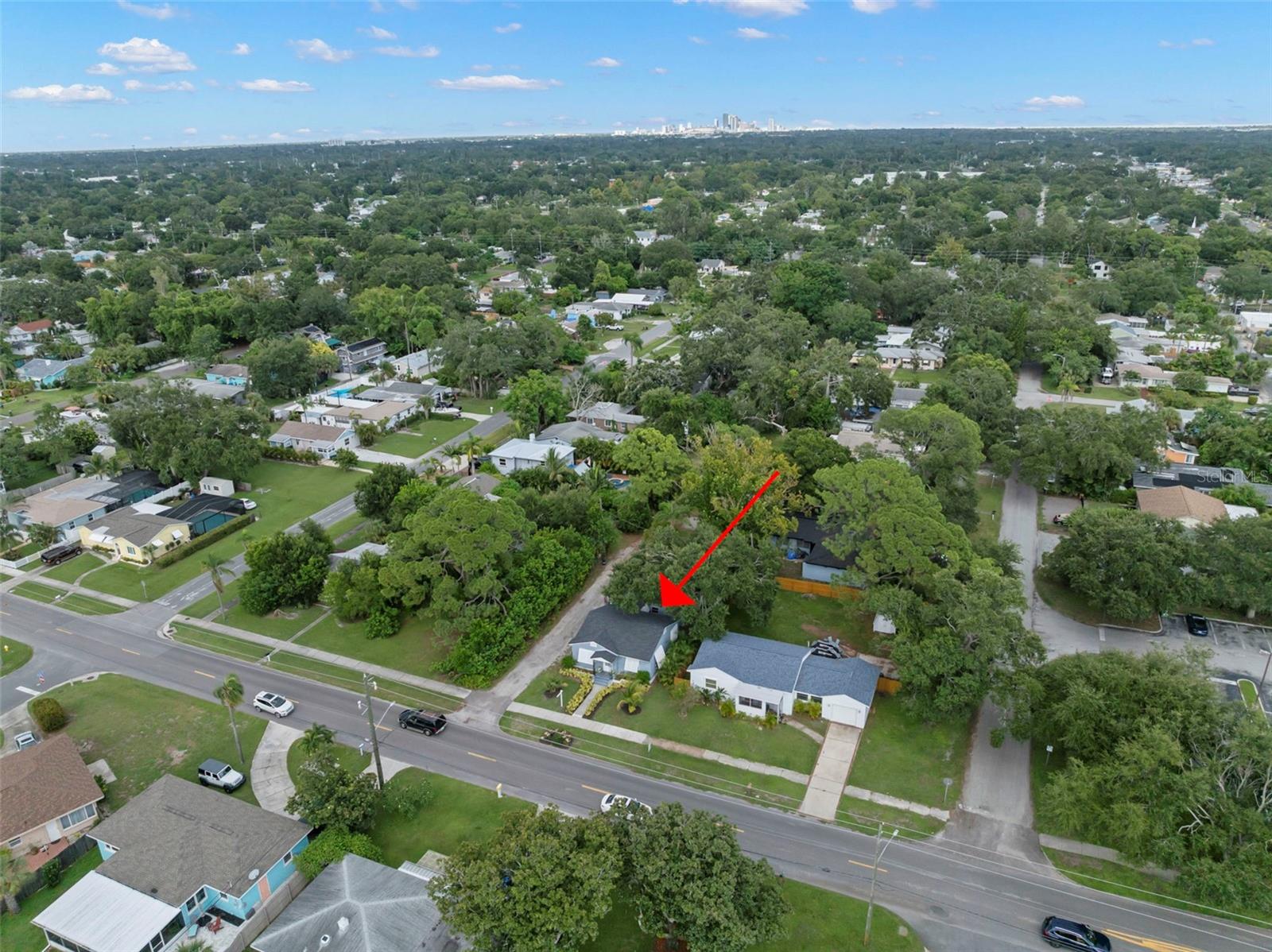 Downtown St Petersburg is a stone's throw away.