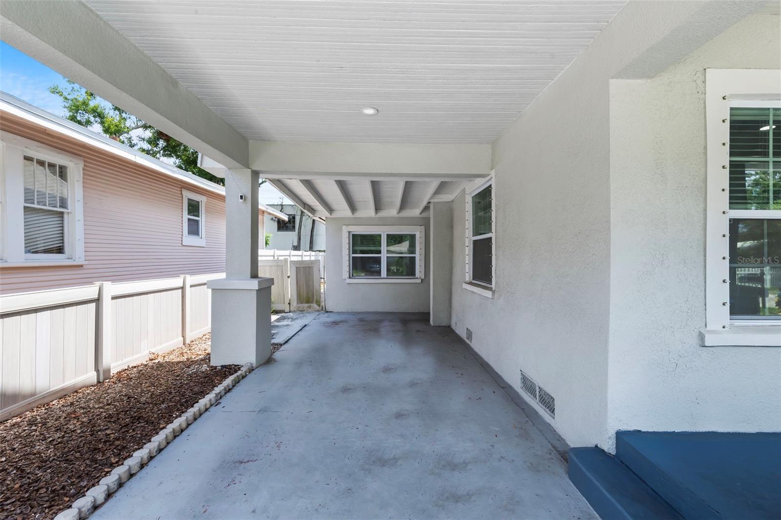 Carport
