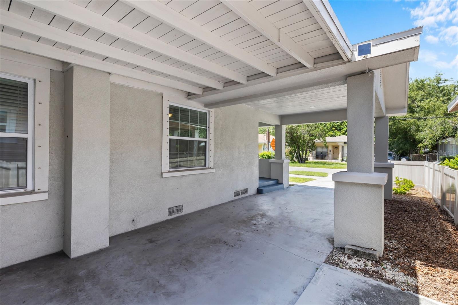 Carport