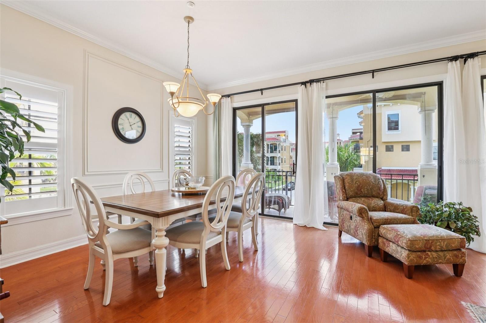 Dining Room 2nd Floor