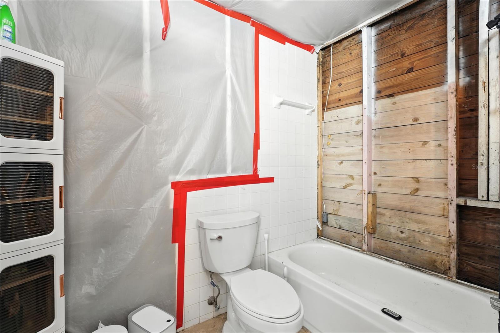 Primary Ensuite Bath