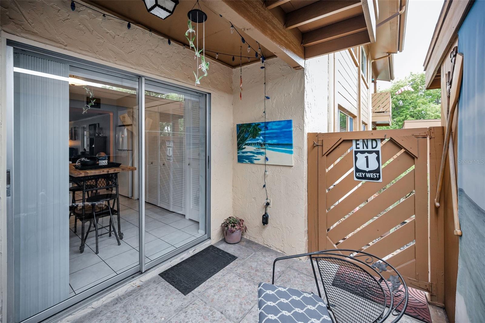Front lanai - Perfect for your morning cup of coffee