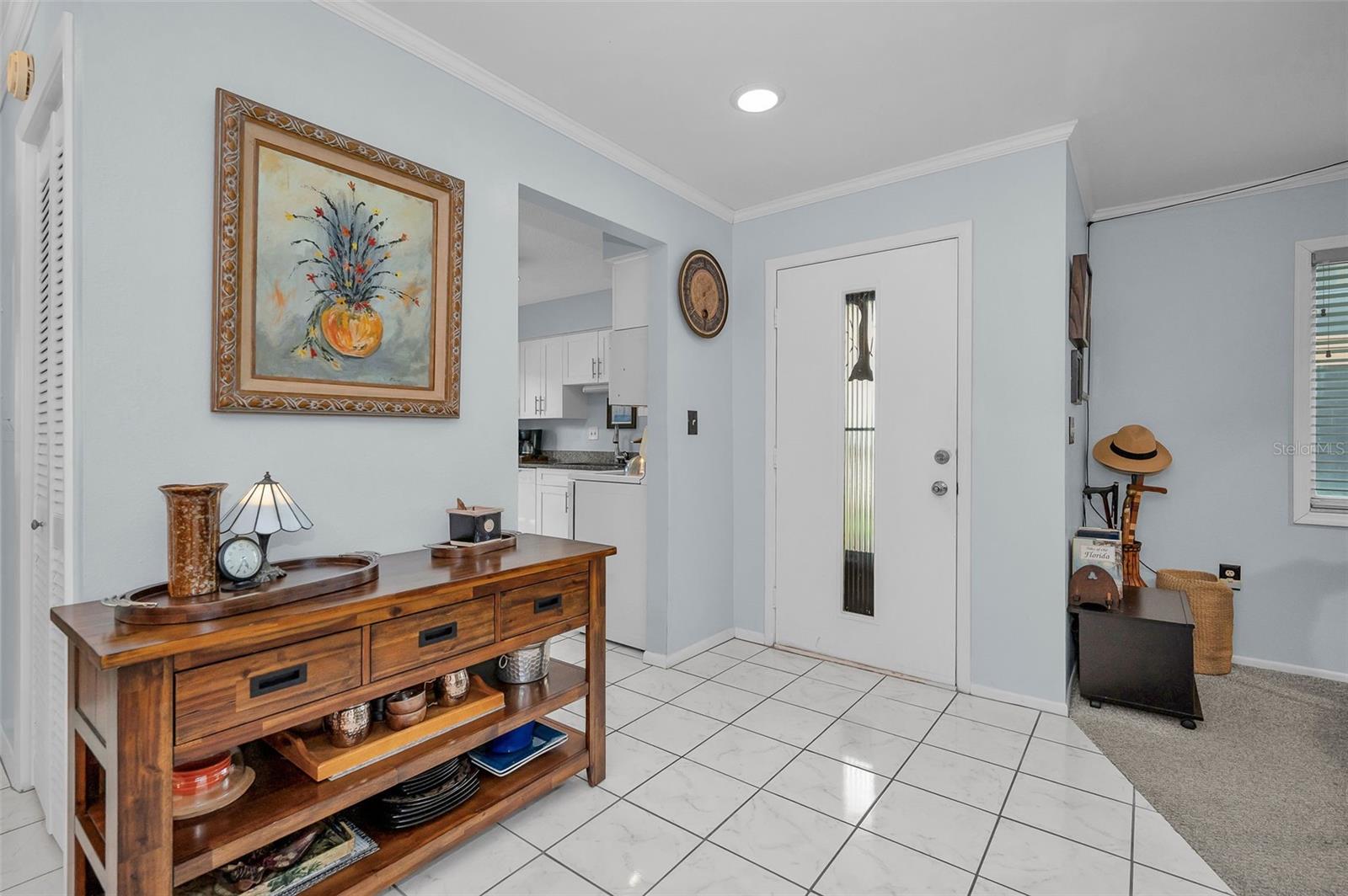 Foyer - Ceramic Tile