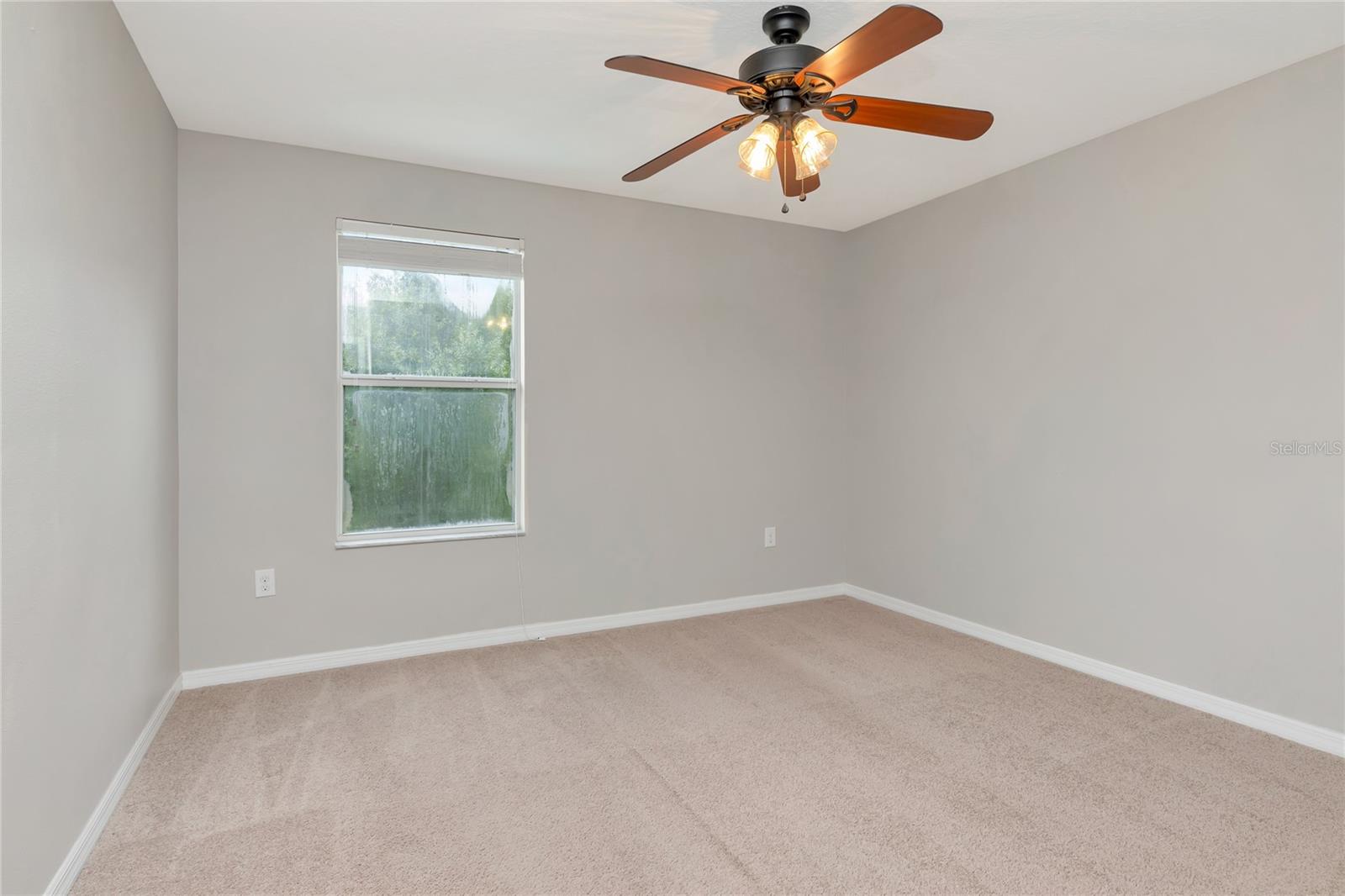 Upstairs 1st Bedroom