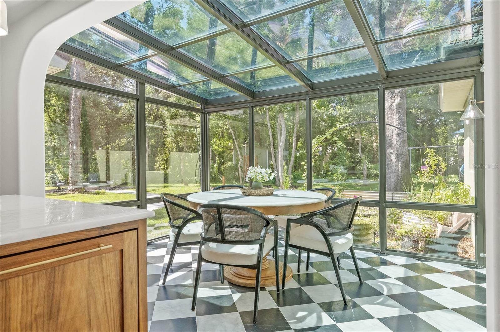 DREAMY Solarium Dining Space!