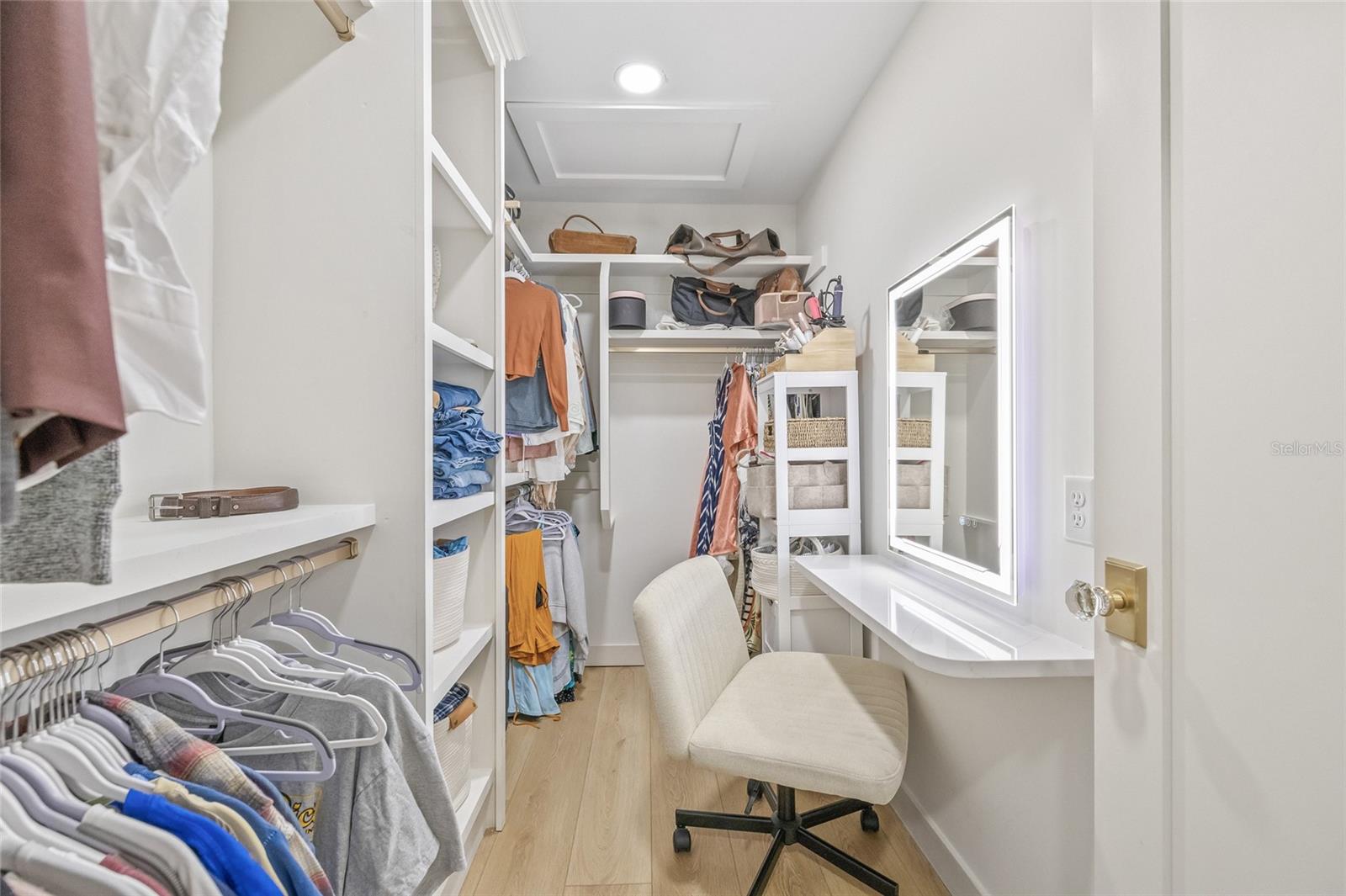 Walk in Closet!