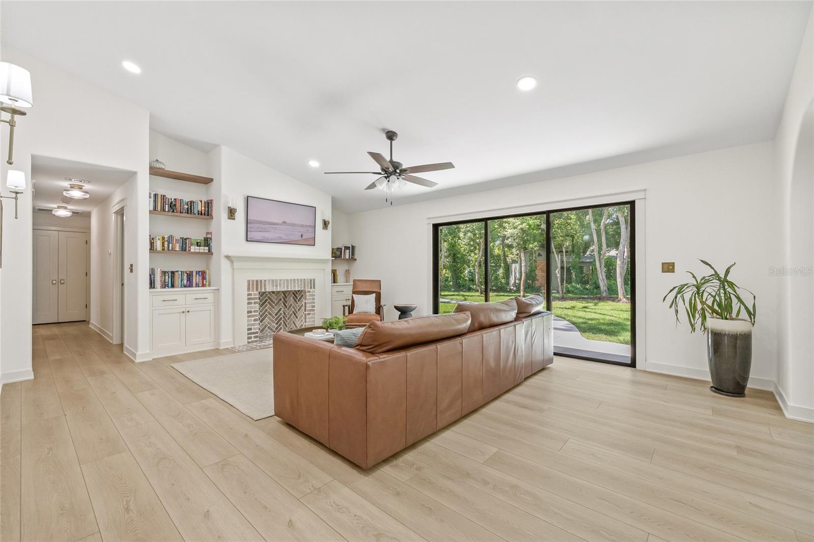 Built in Shelves and Decorative Fireplace in the Living Room