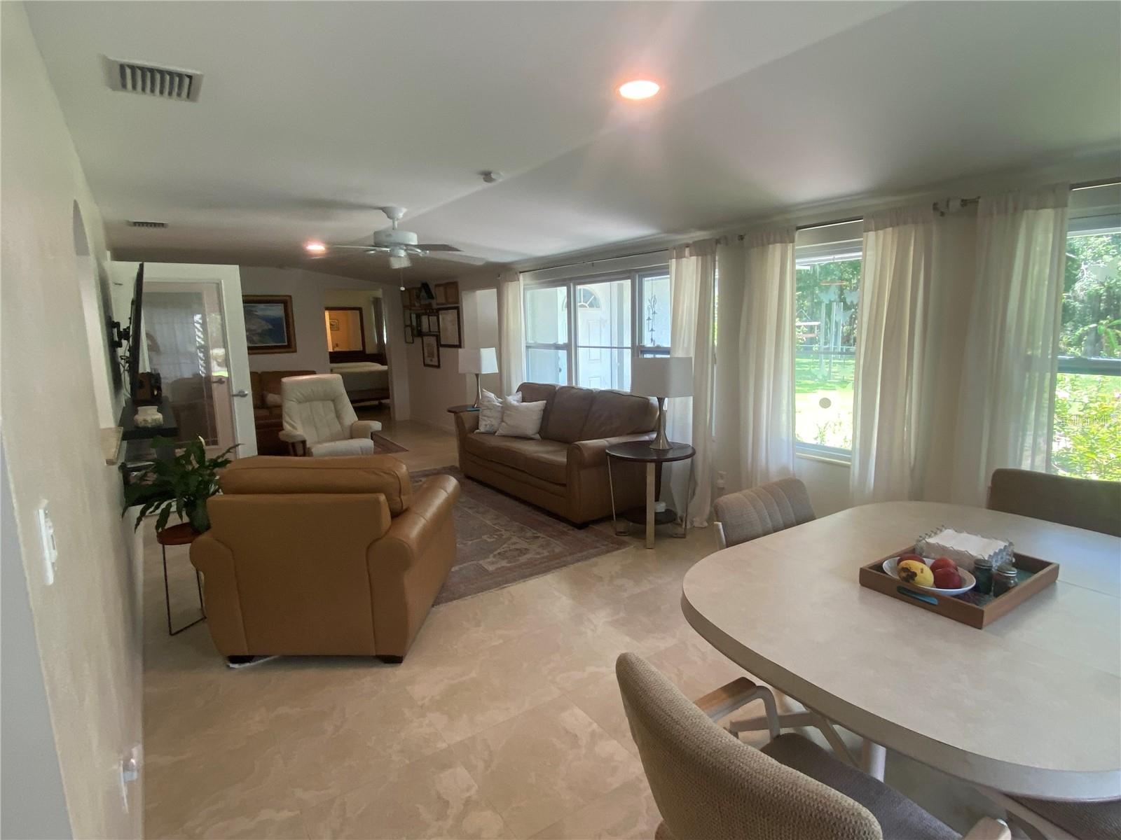 Breakfast nook