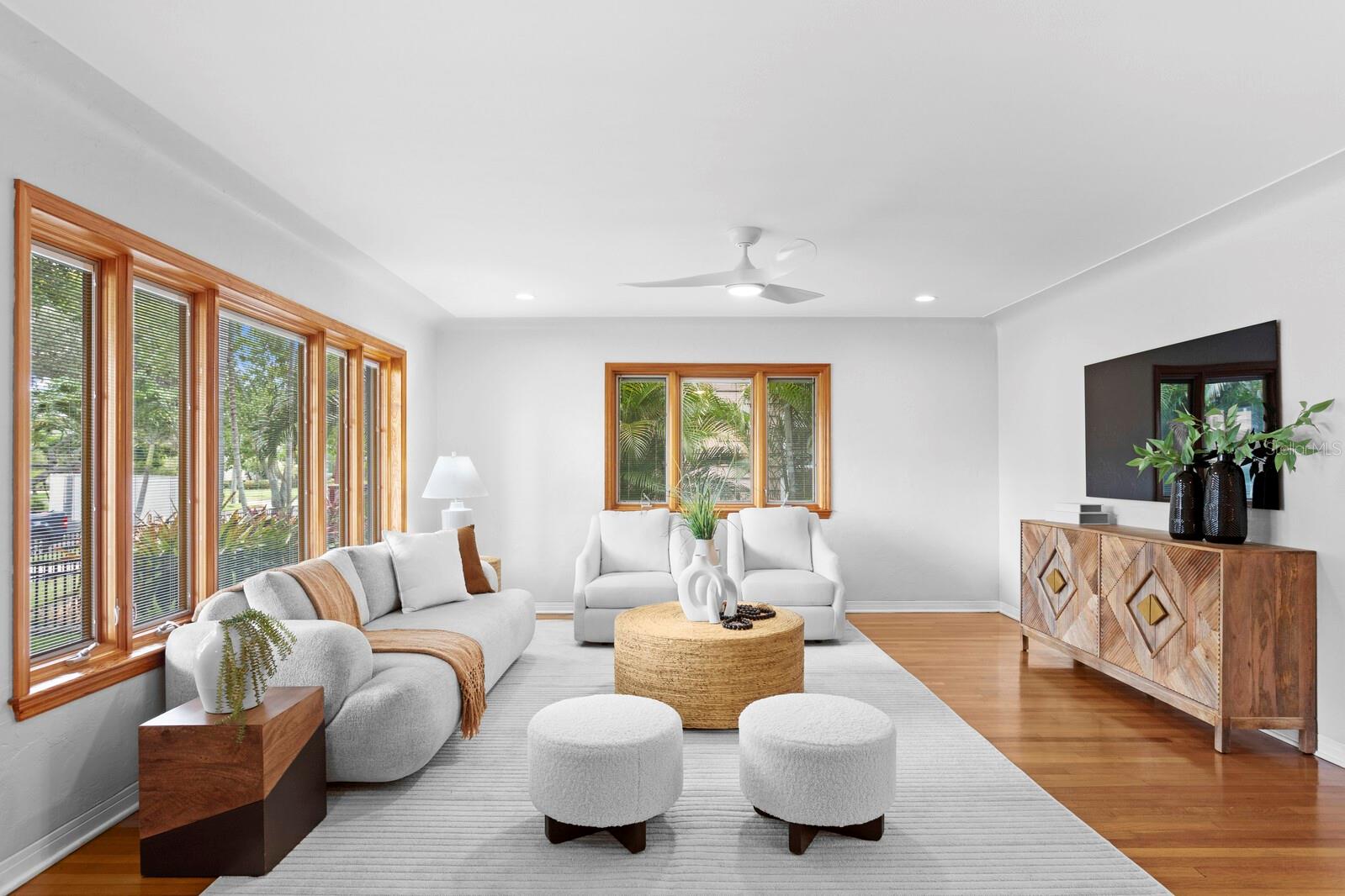 Pella windows with insert blinds