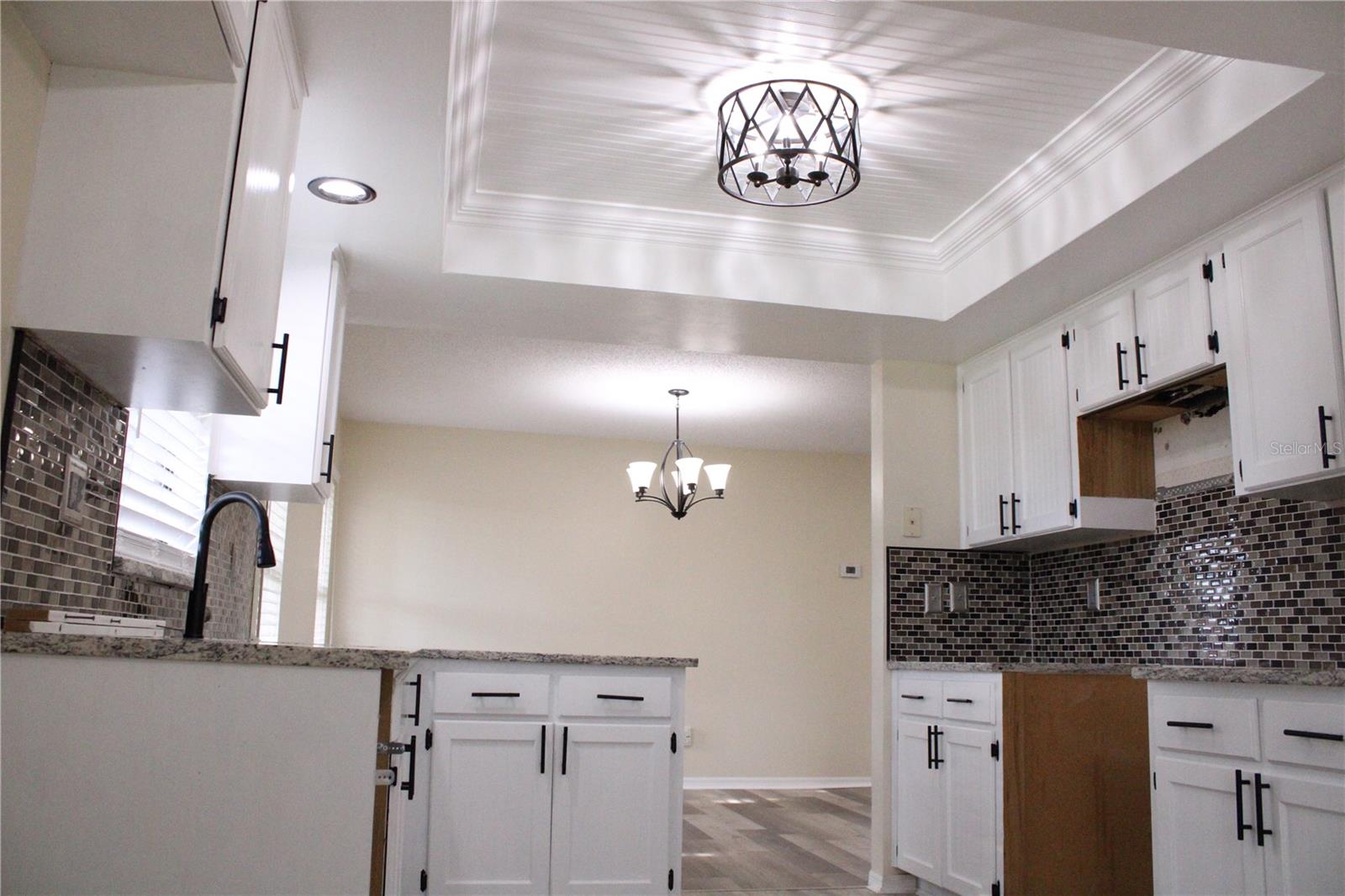 Tray ceiling