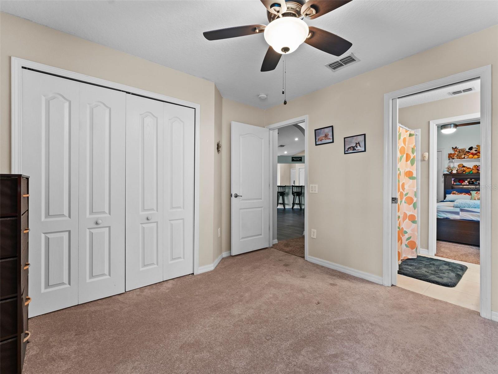 2nd Bedroom