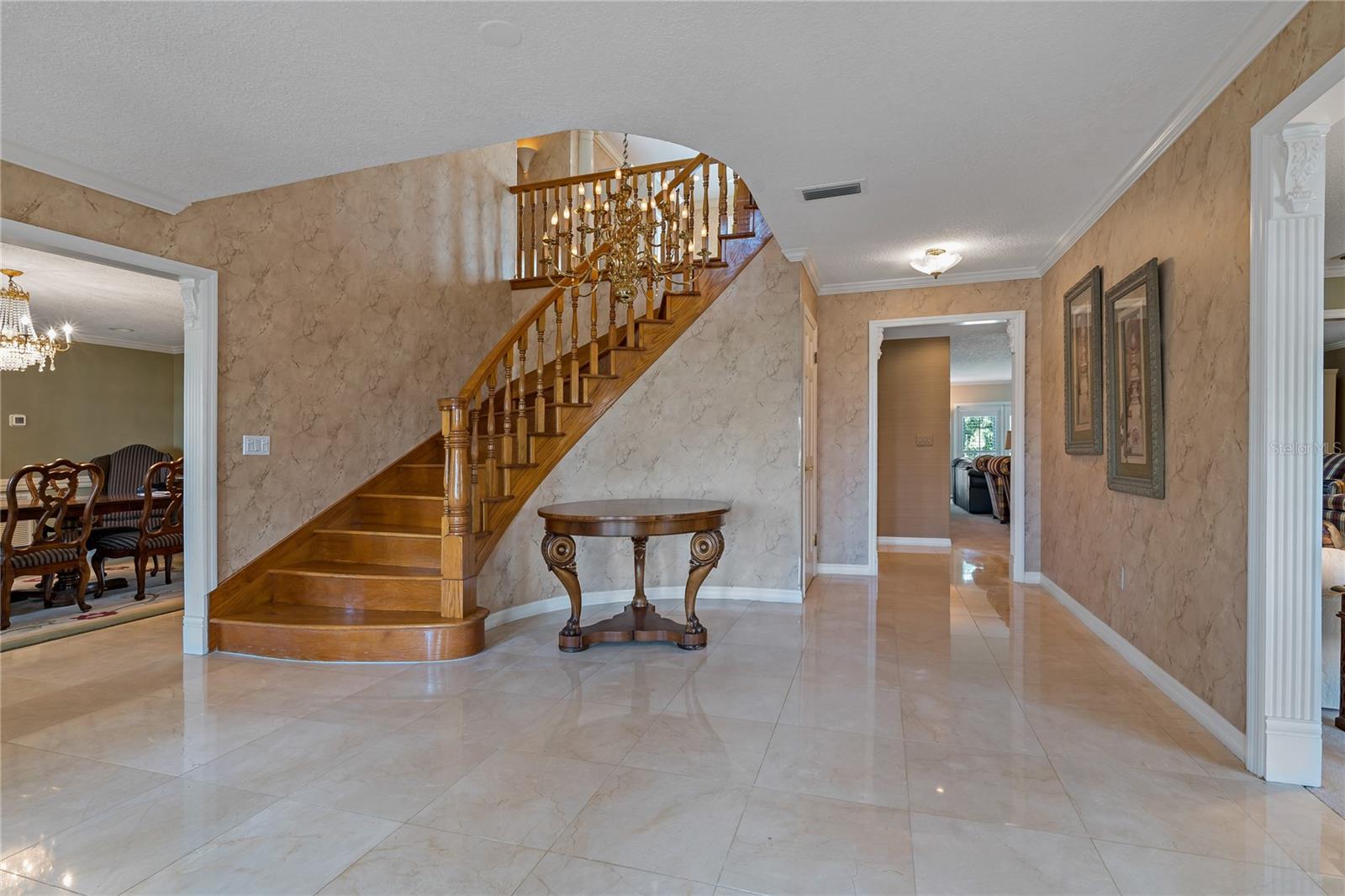WELCOME HOME!