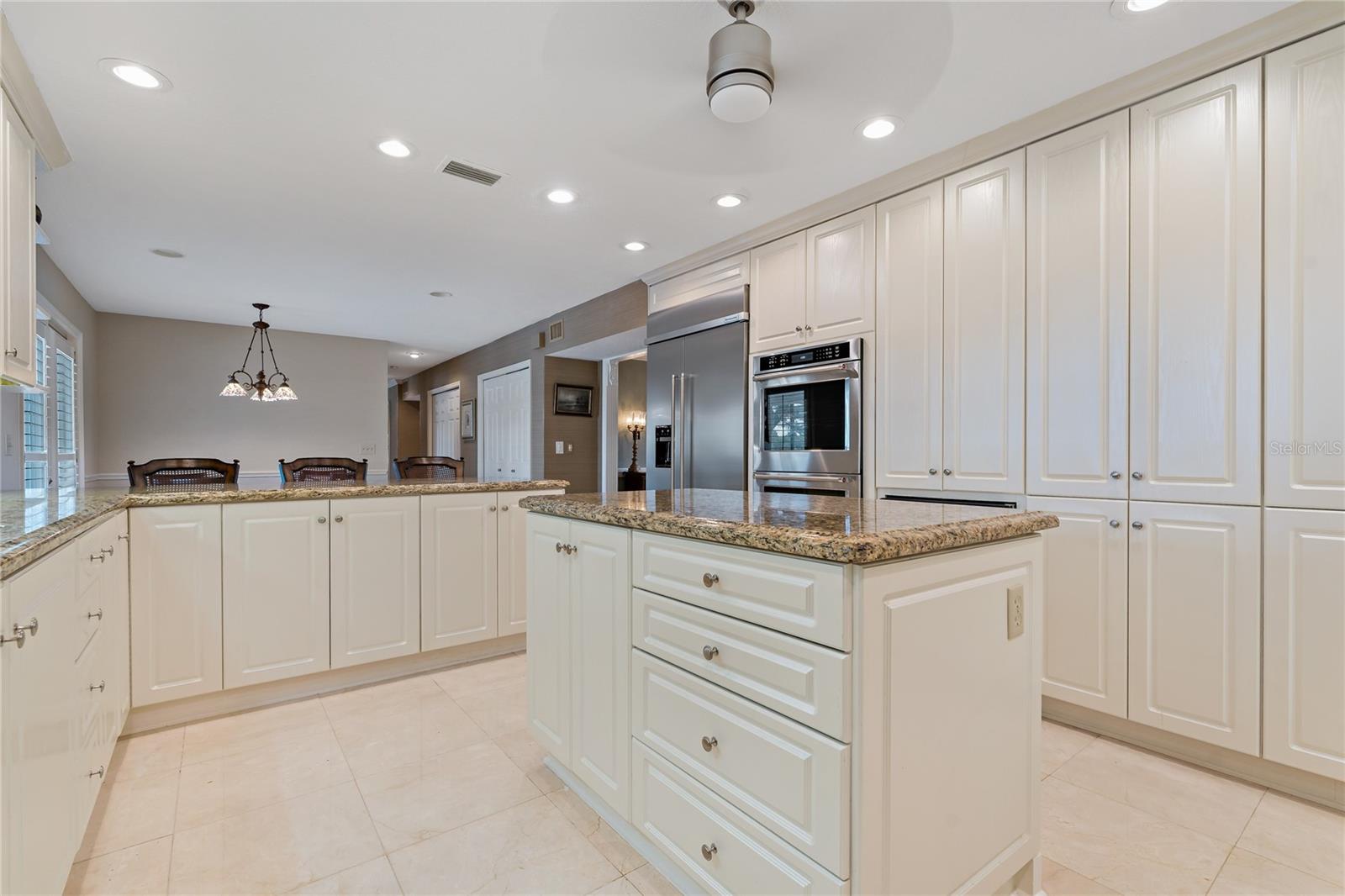 ENDLESS STORAGE IN THIS IMMACULATE KITCHEN