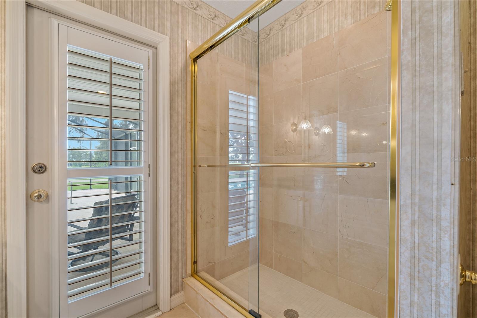 FULL BATHROOM DOWNSTAIRS