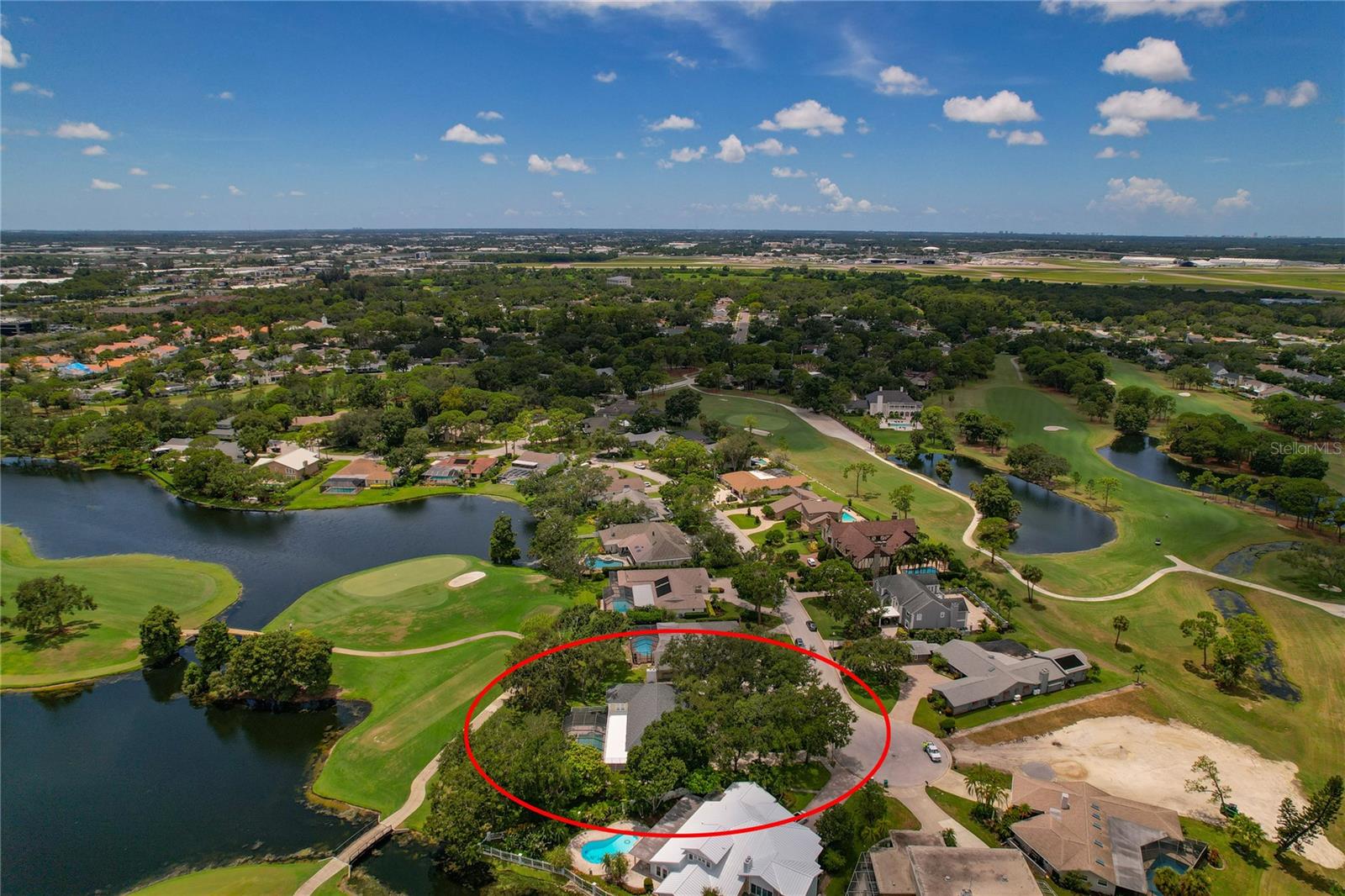 PANORAMIC GOLF COURSE VIEWS!