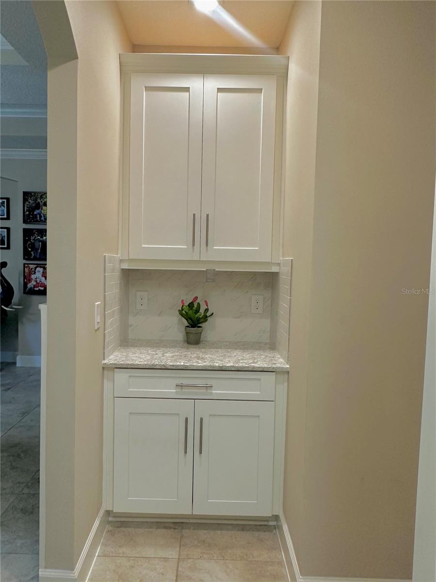 Wet Bar Area