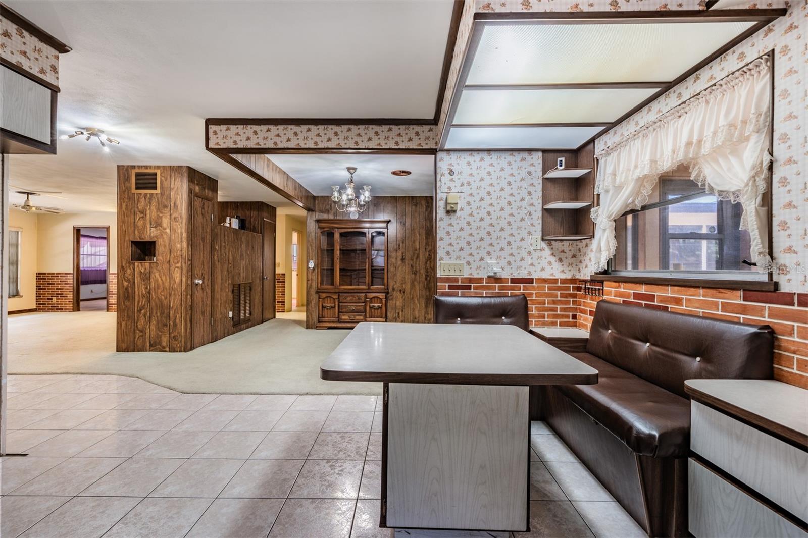 Eat-In Kitchen Area