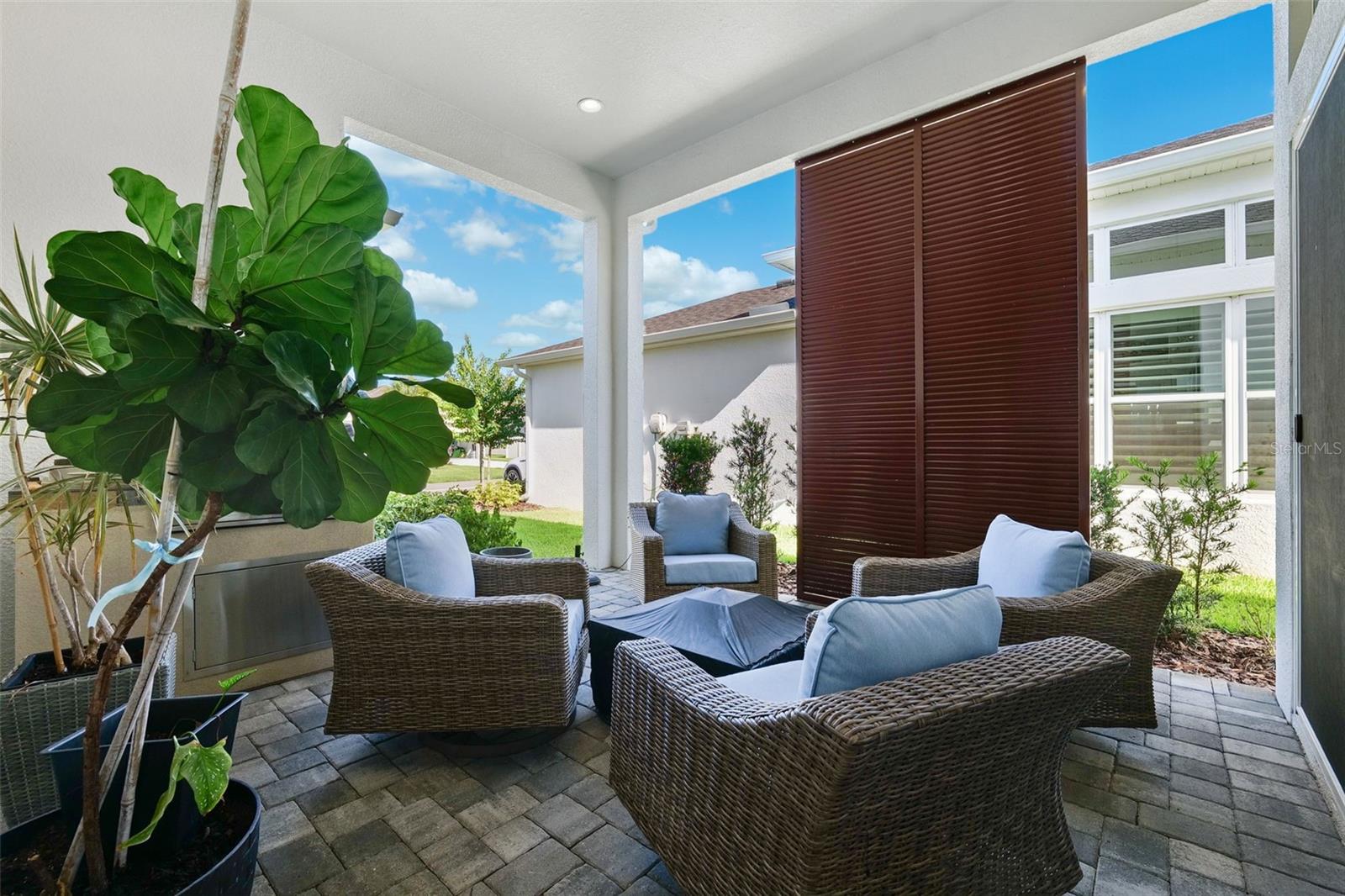 Covered lanai with privacy panel installed