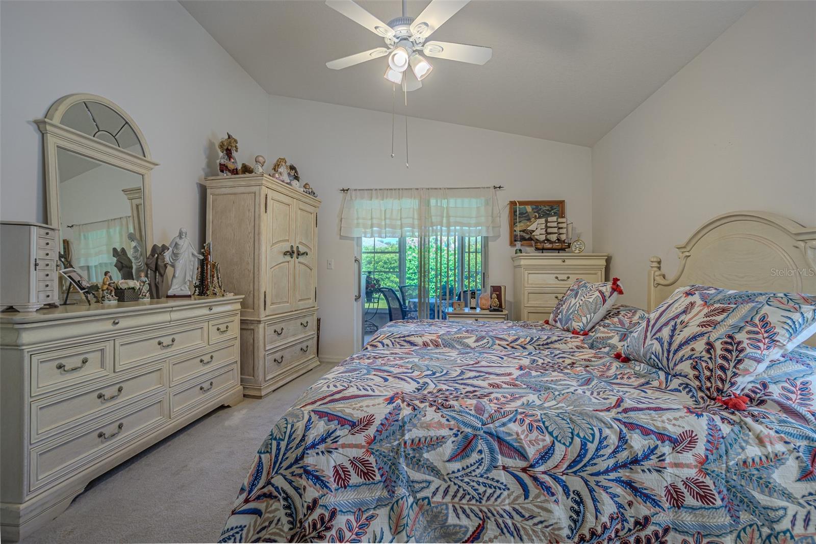 Primary bedroom with Lanai access