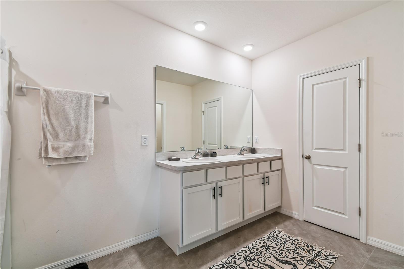 Second floor primary Bathroom en suite