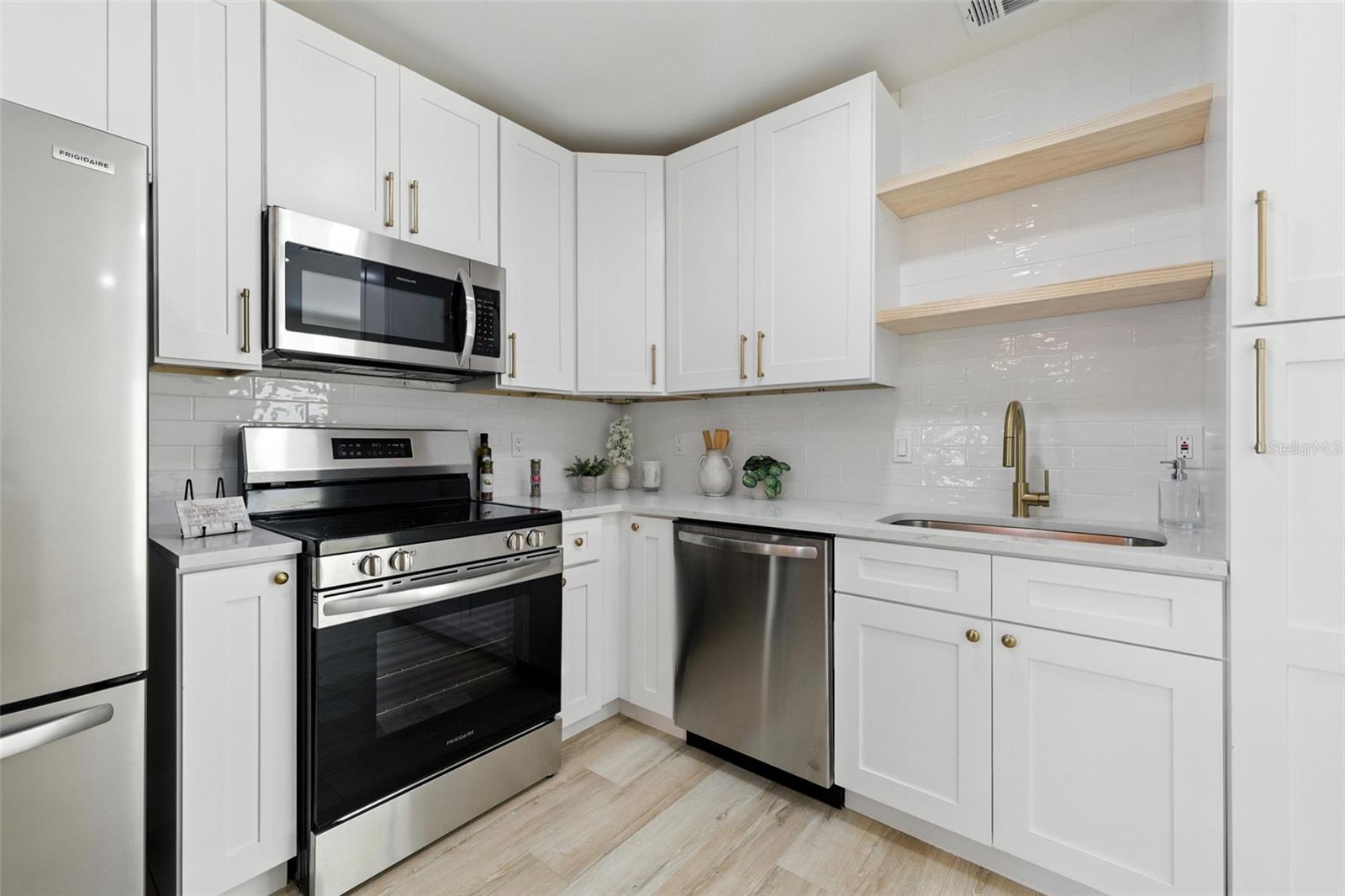 Close Up Kitchen