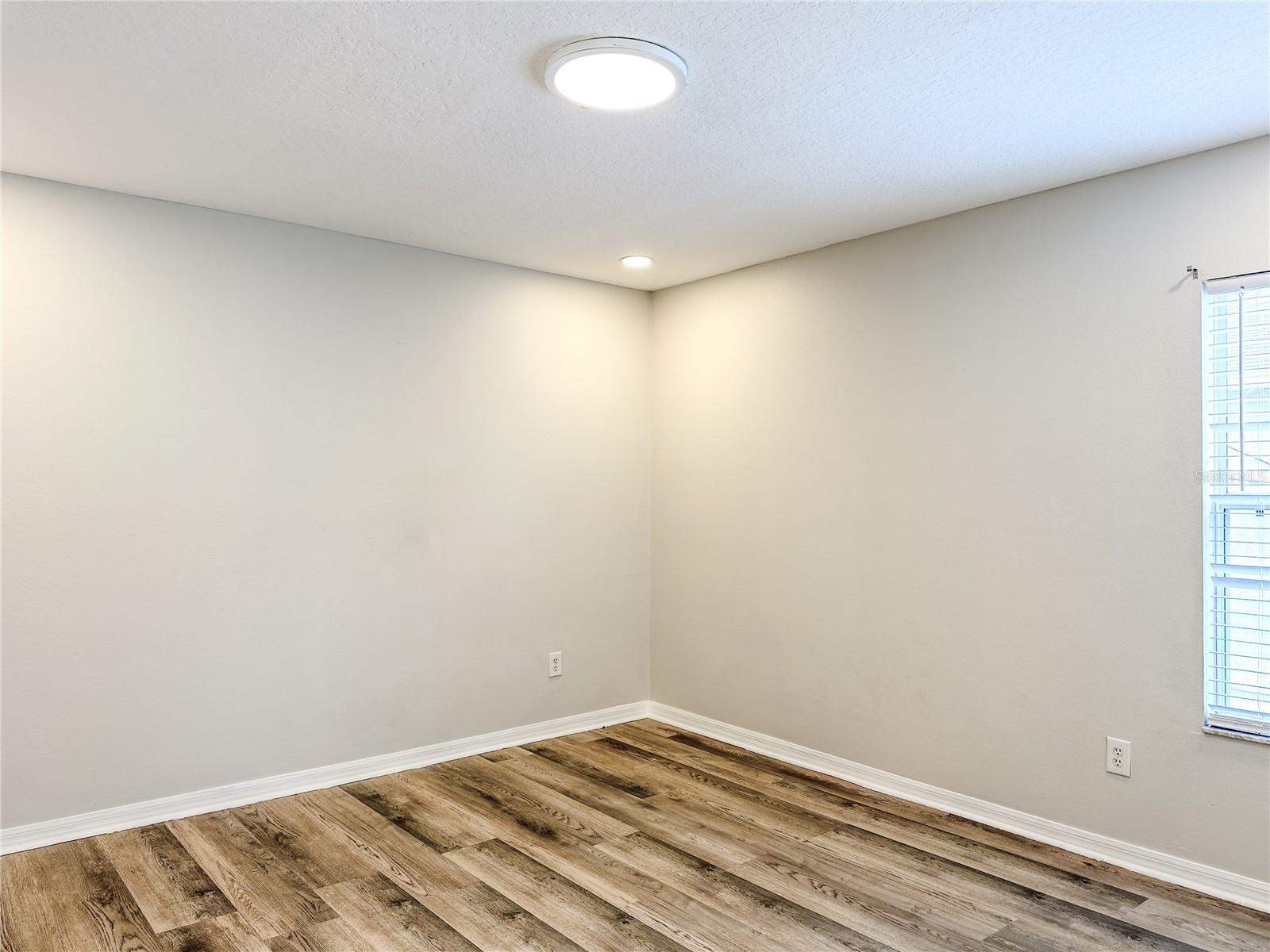 bedroom2