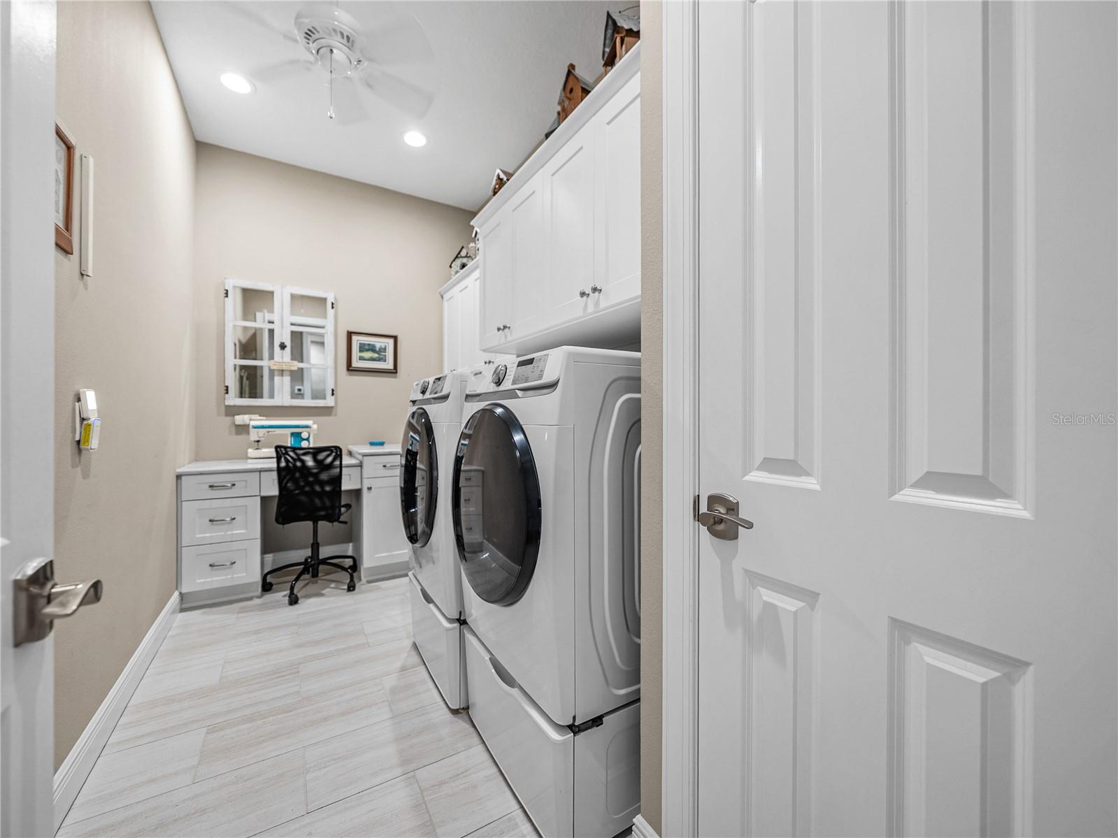 Laundry and hobby room