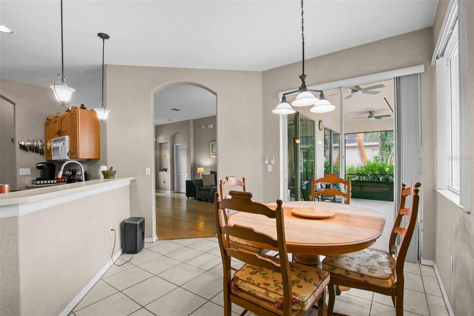 Family room 2