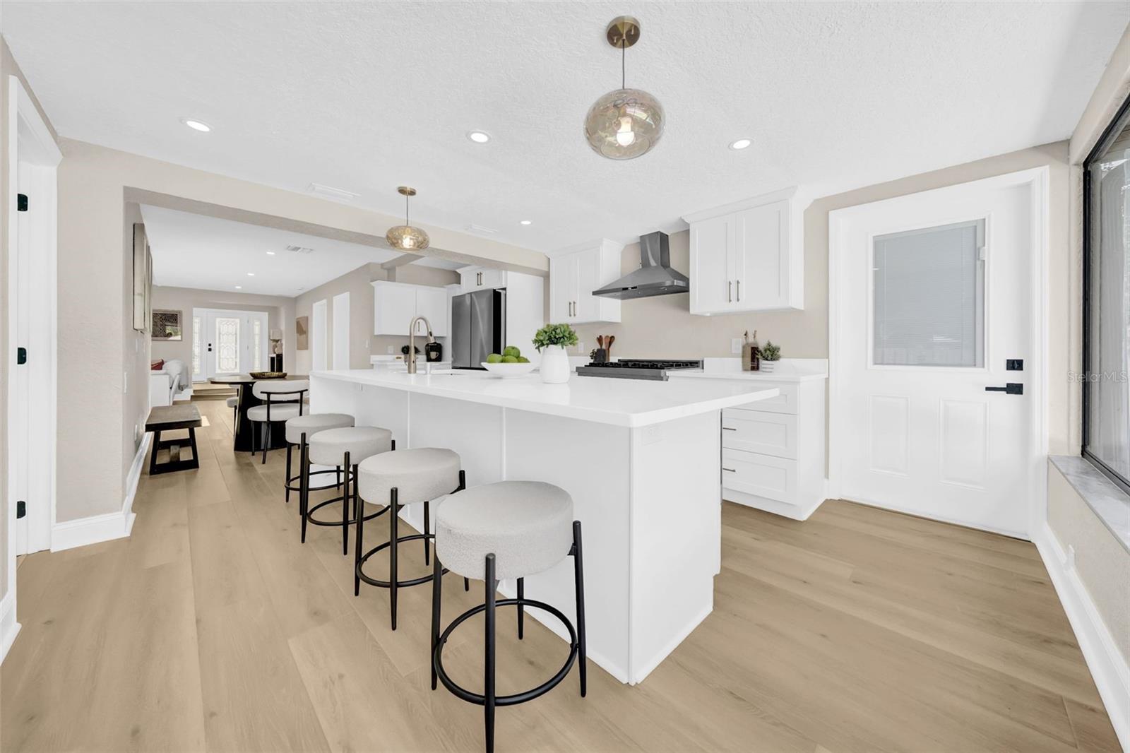 Kitchen Island Sitting