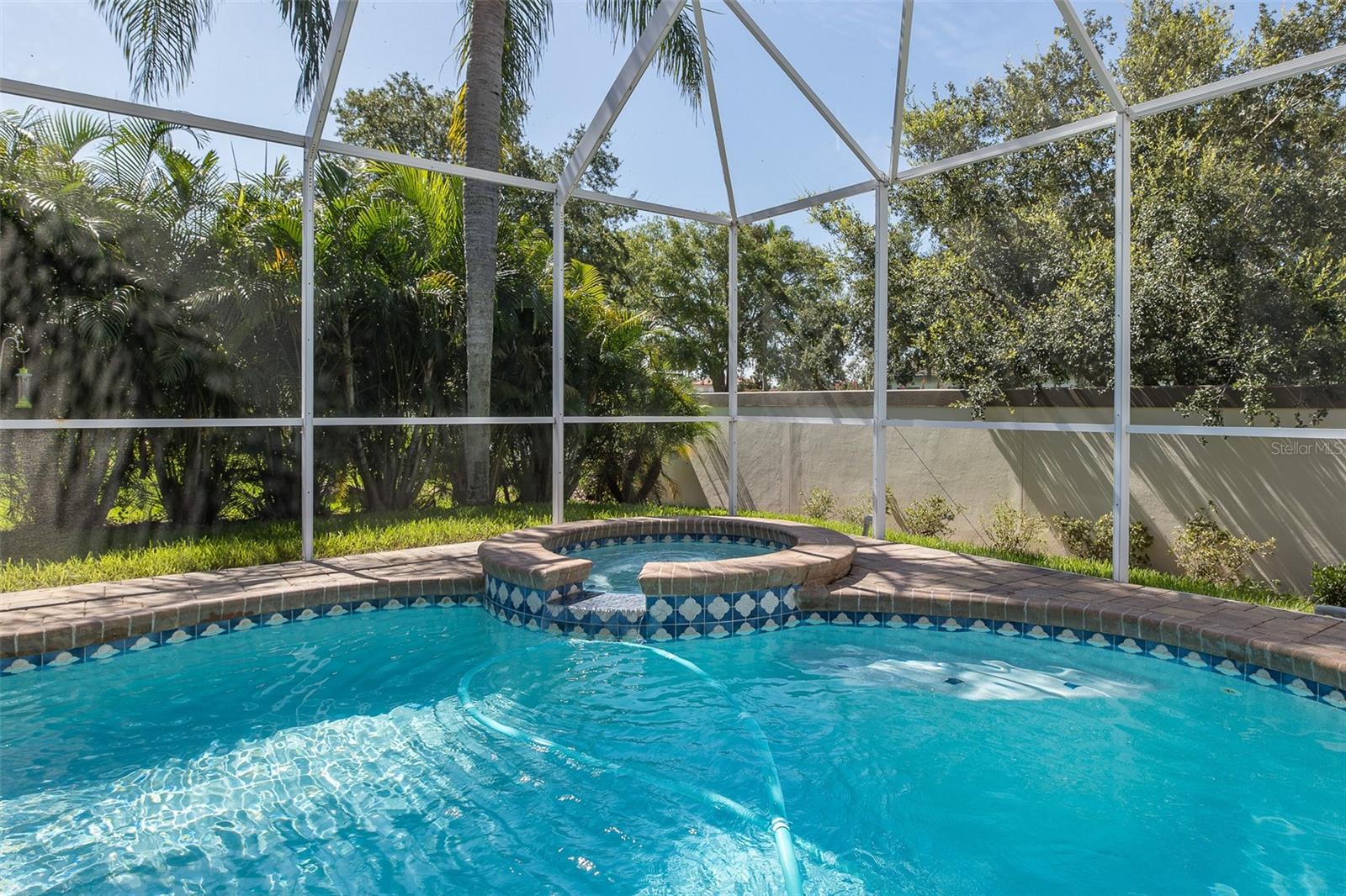 W7877927