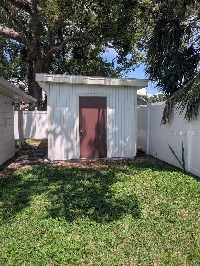 shed