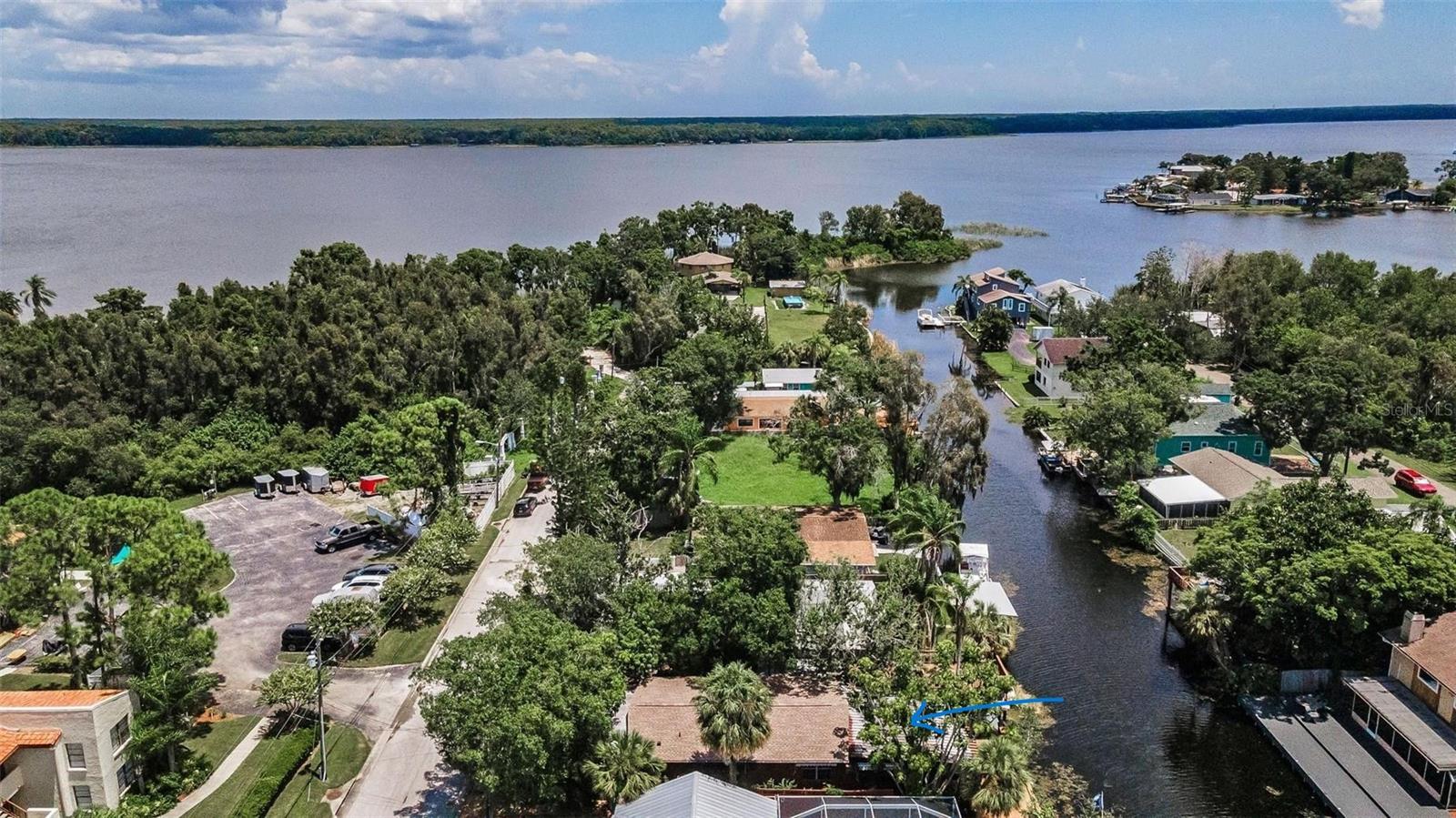 rear of home showing proximity to Lake Tarpon
